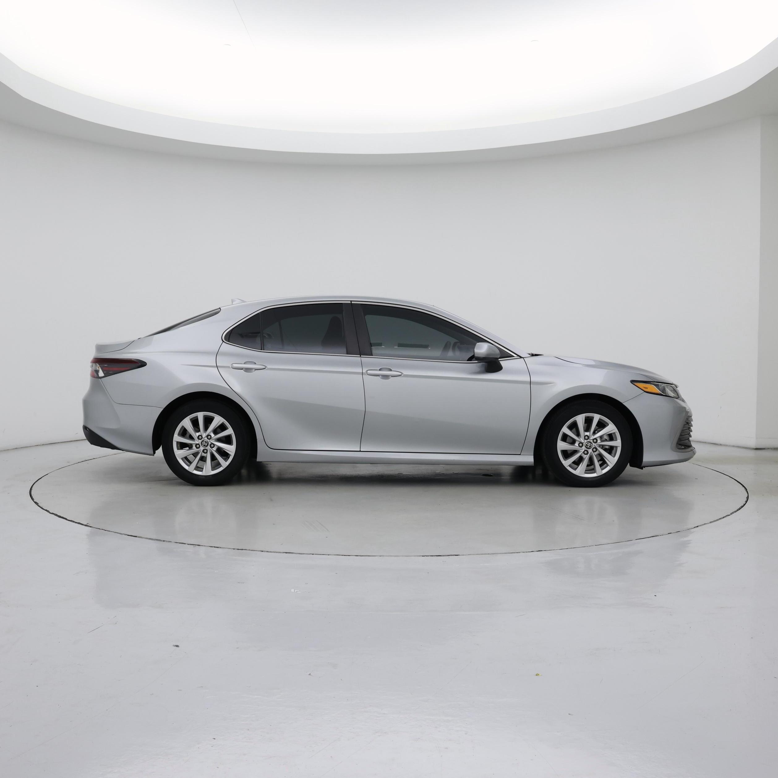 Thumbnail: 2023 Toyota Camry - 7