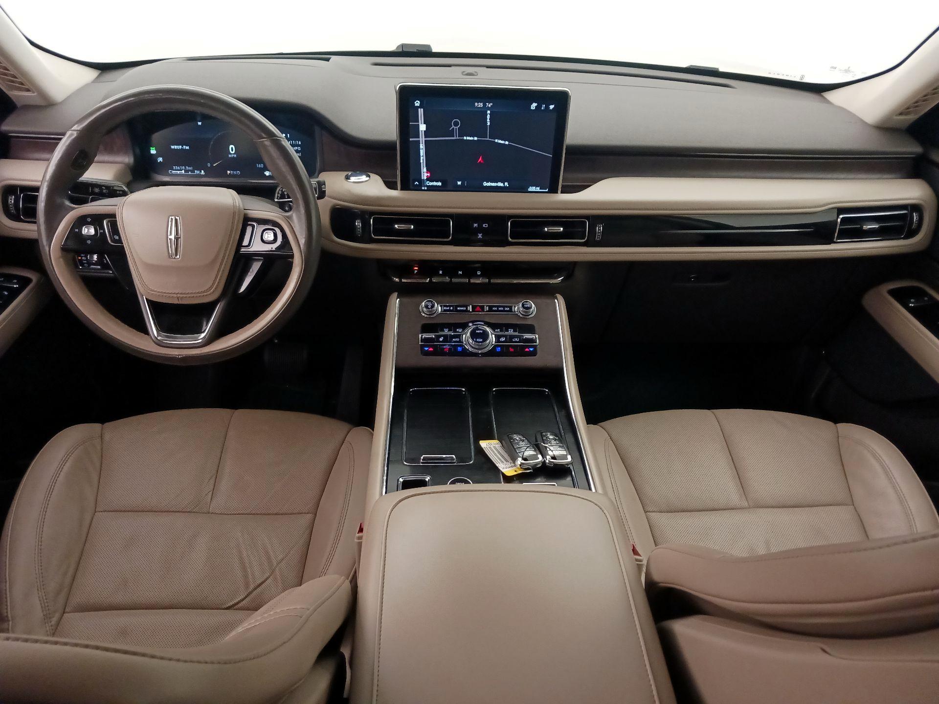 Thumbnail: 2022 Lincoln Aviator - 9