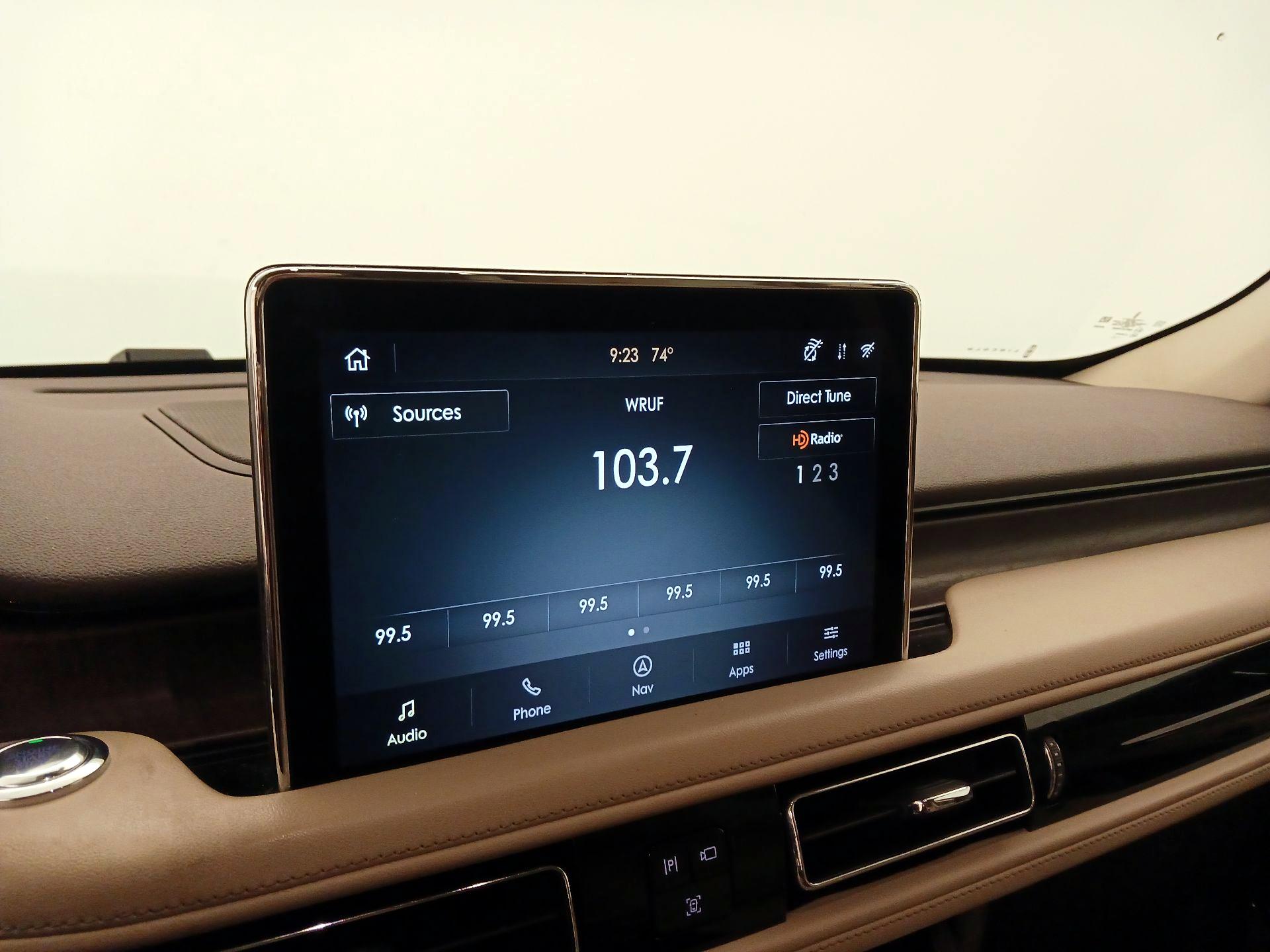 Thumbnail: 2022 Lincoln Aviator - 16