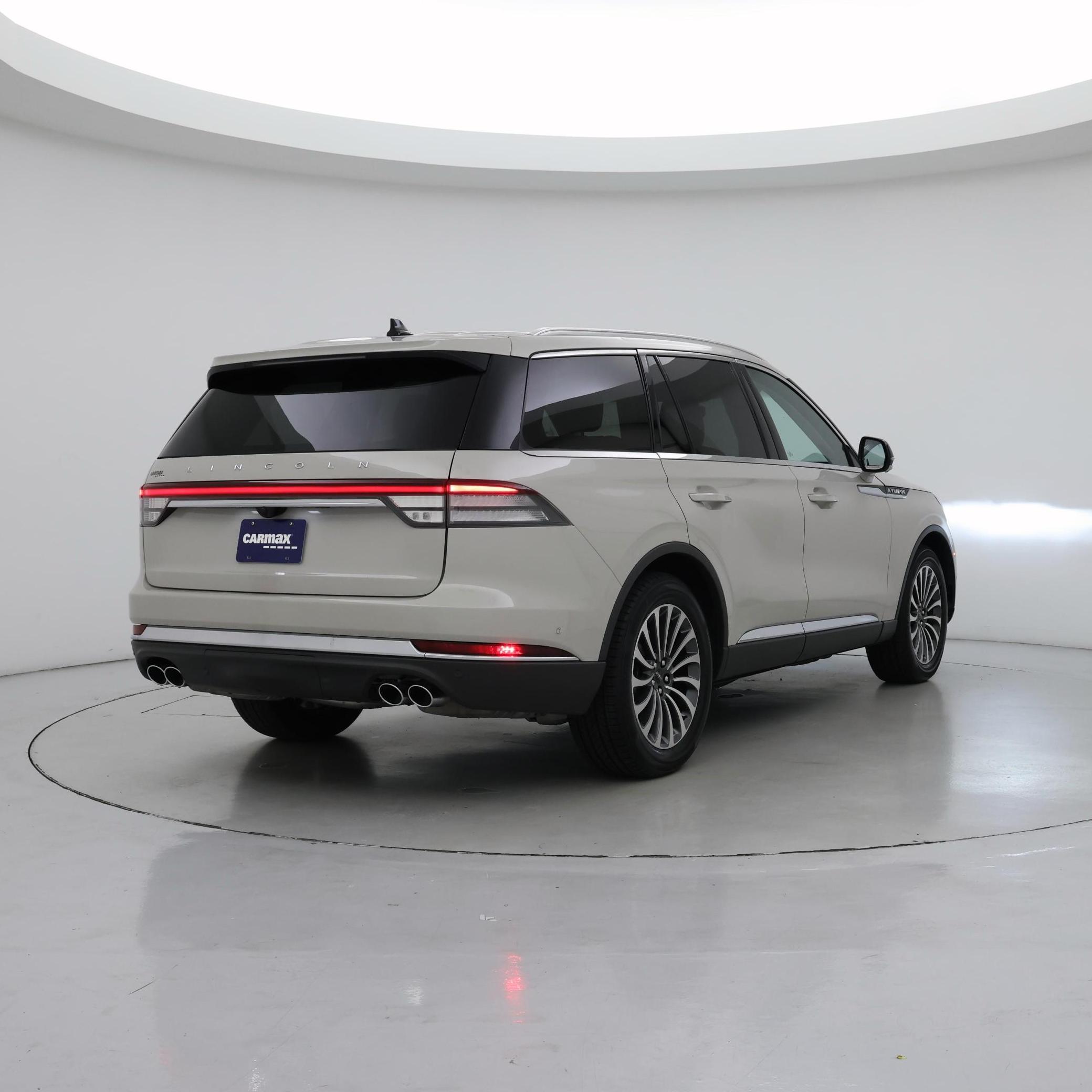 Thumbnail: 2022 Lincoln Aviator - 8