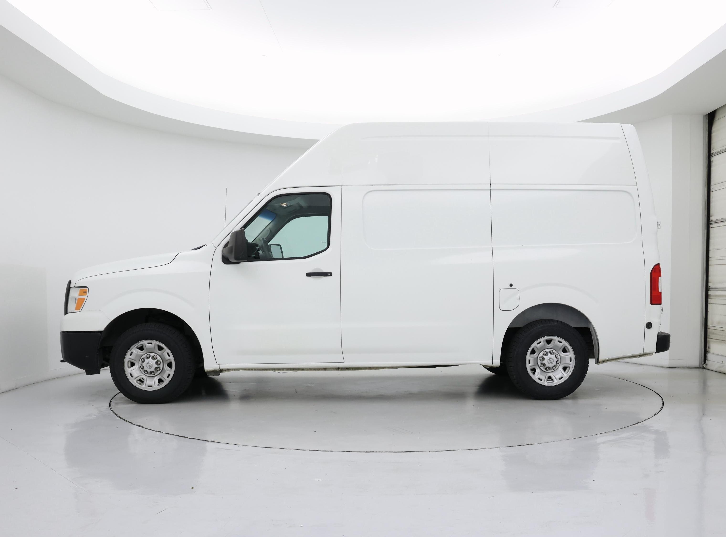Thumbnail: 2019 Nissan NV - 3