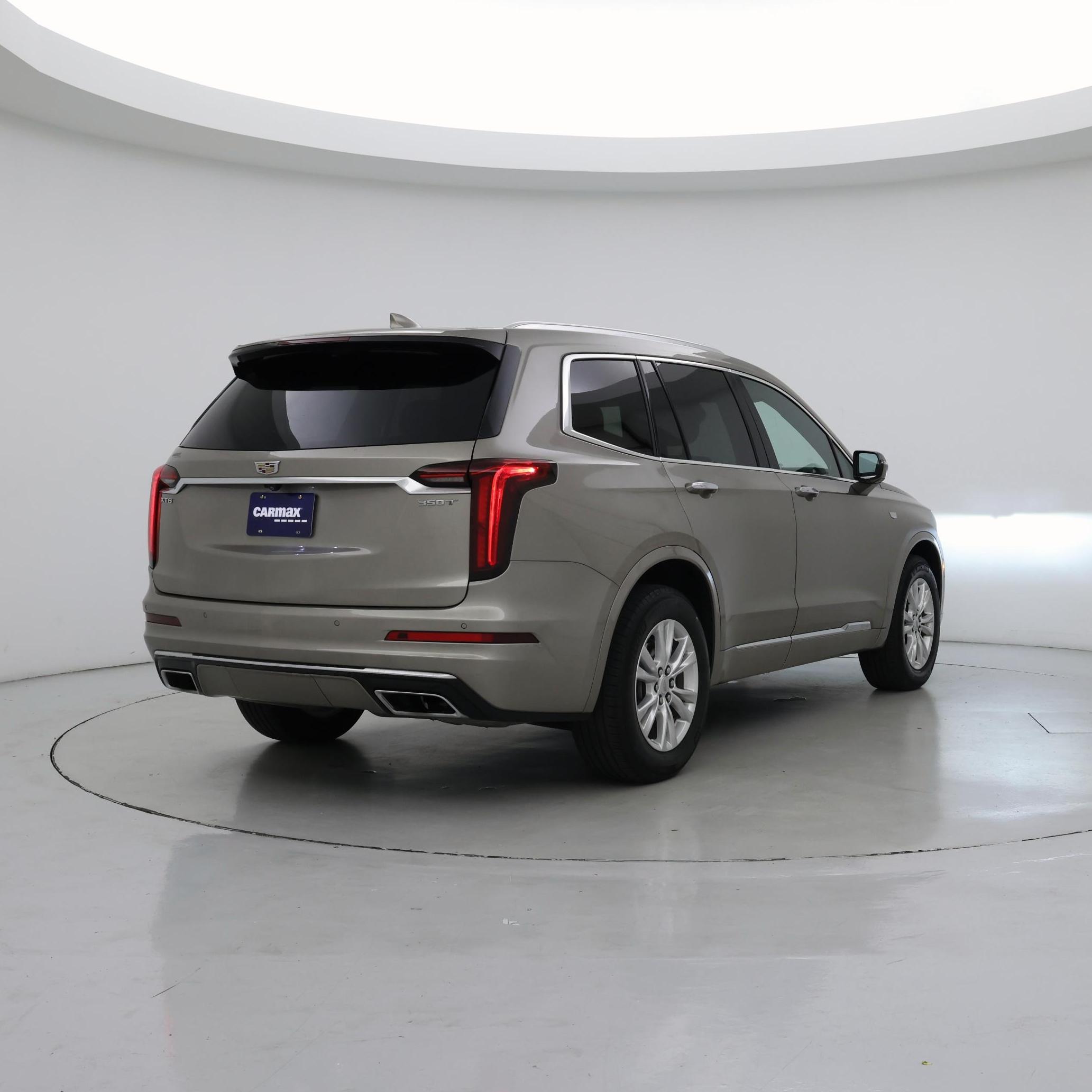 Thumbnail: 2022 Cadillac XT6 - 8