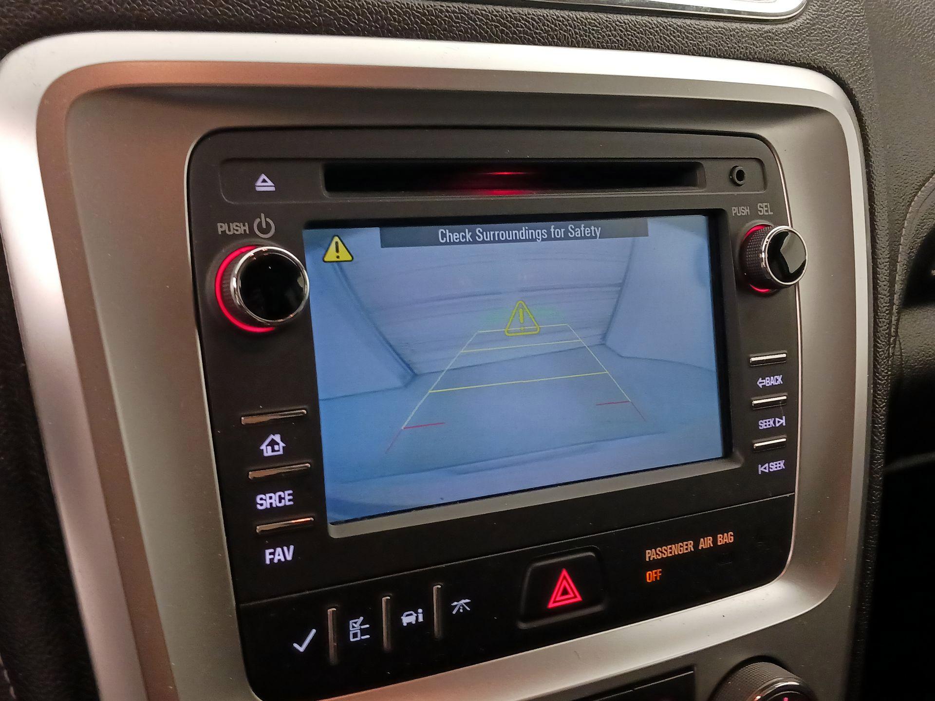Thumbnail: 2015 GMC Acadia - 14