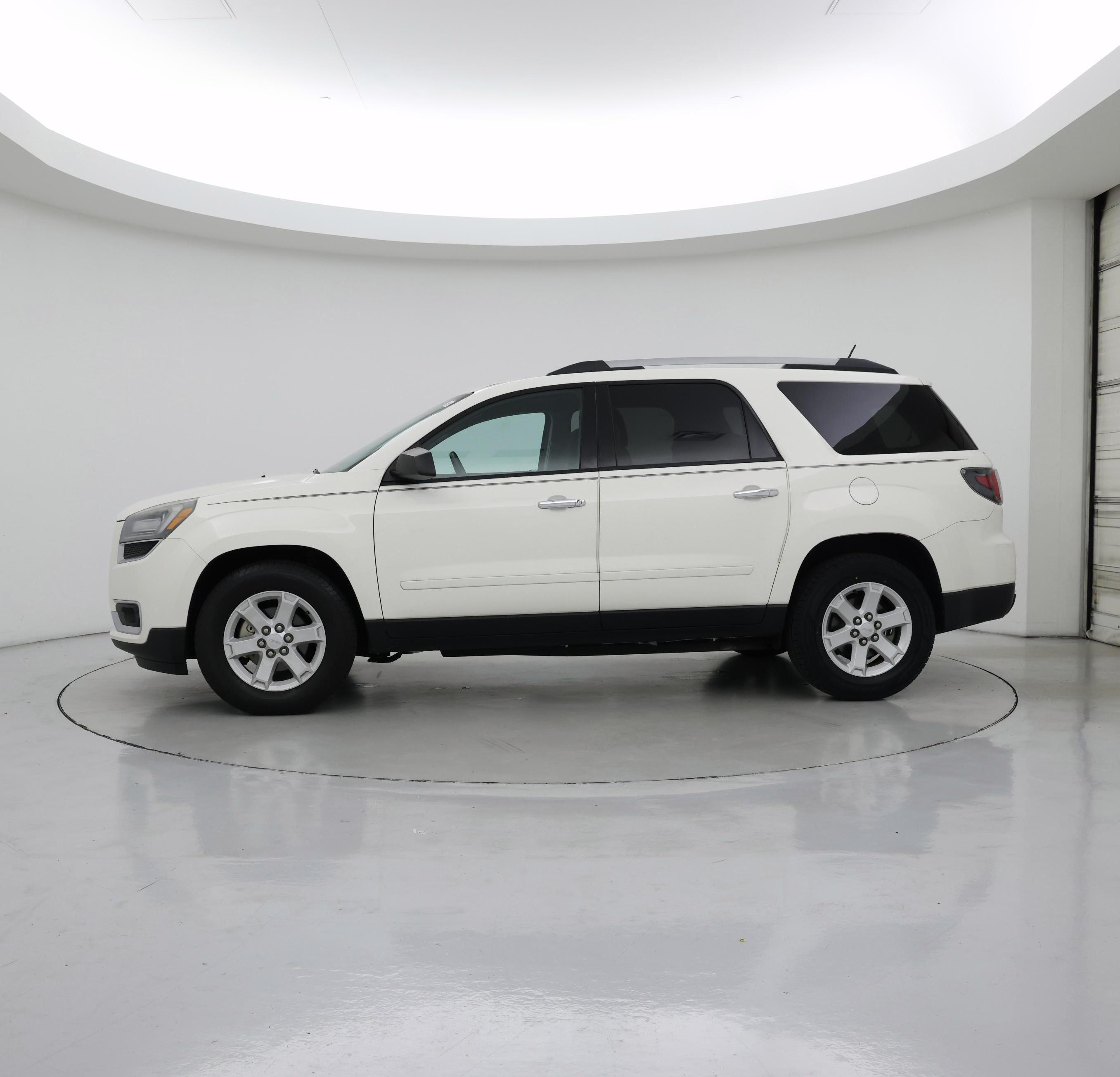 Thumbnail: 2015 GMC Acadia - 3