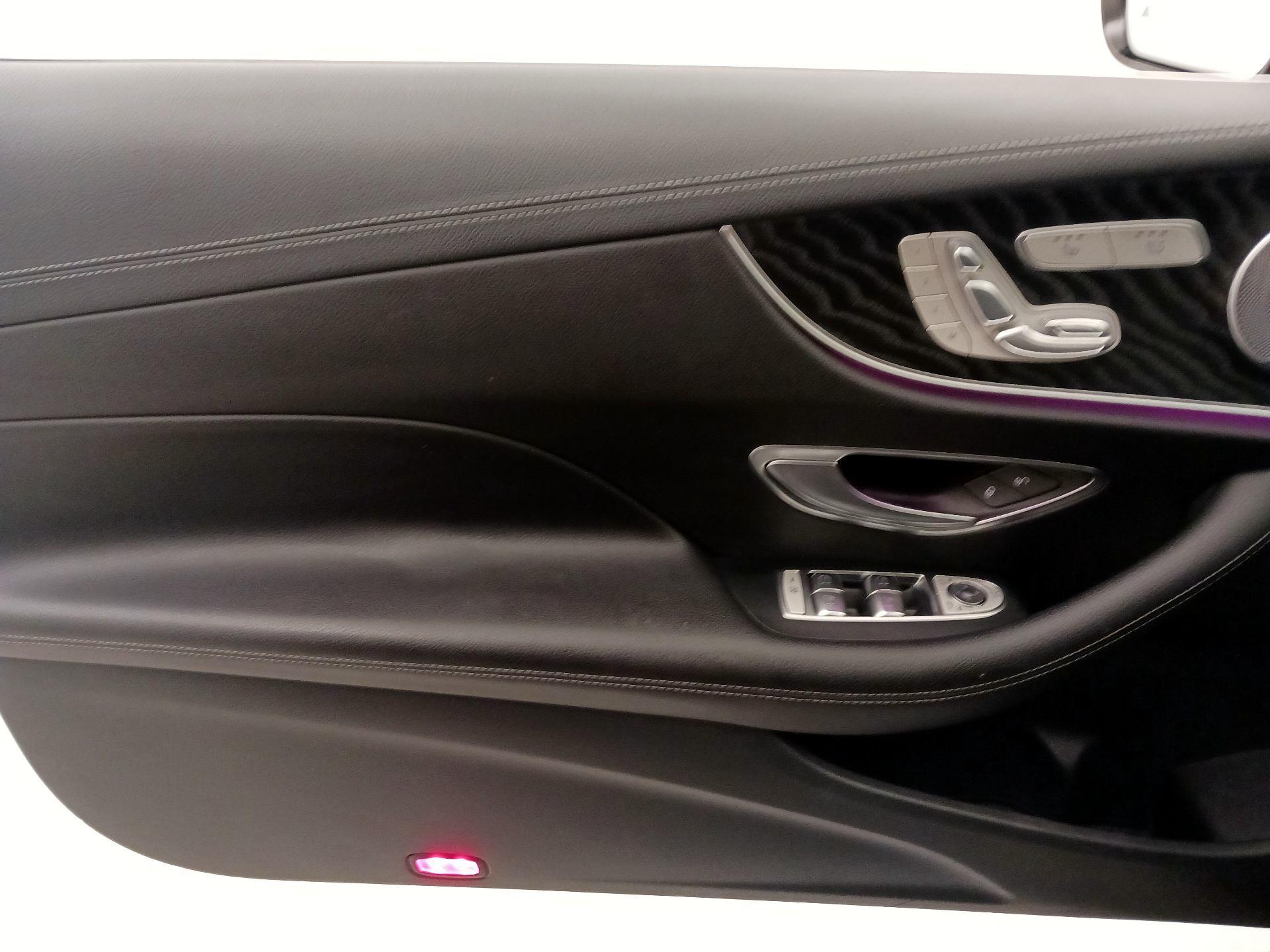 Thumbnail: 2018 Mercedes-Benz E-Class - 12