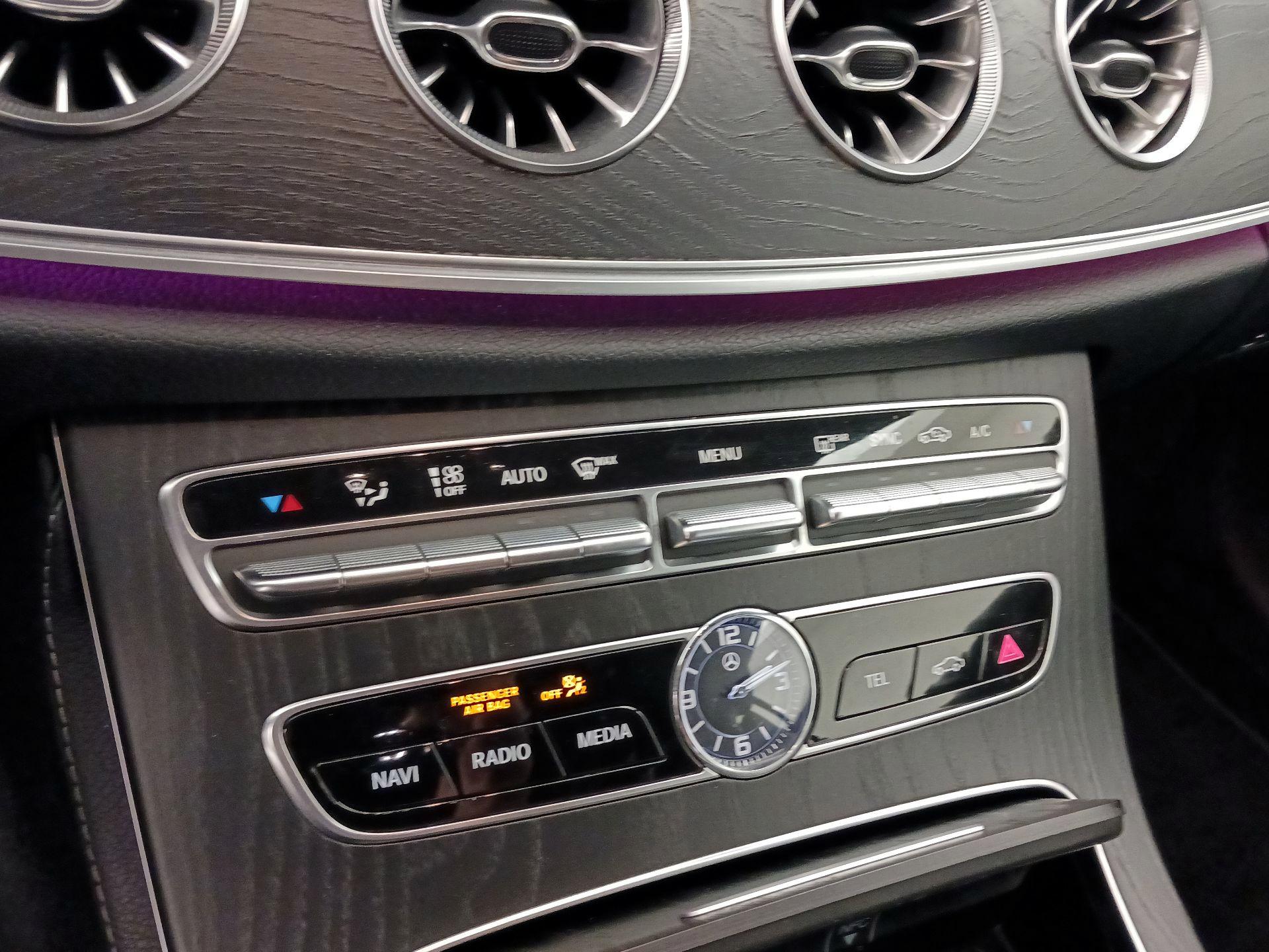 Thumbnail: 2018 Mercedes-Benz E-Class - 16