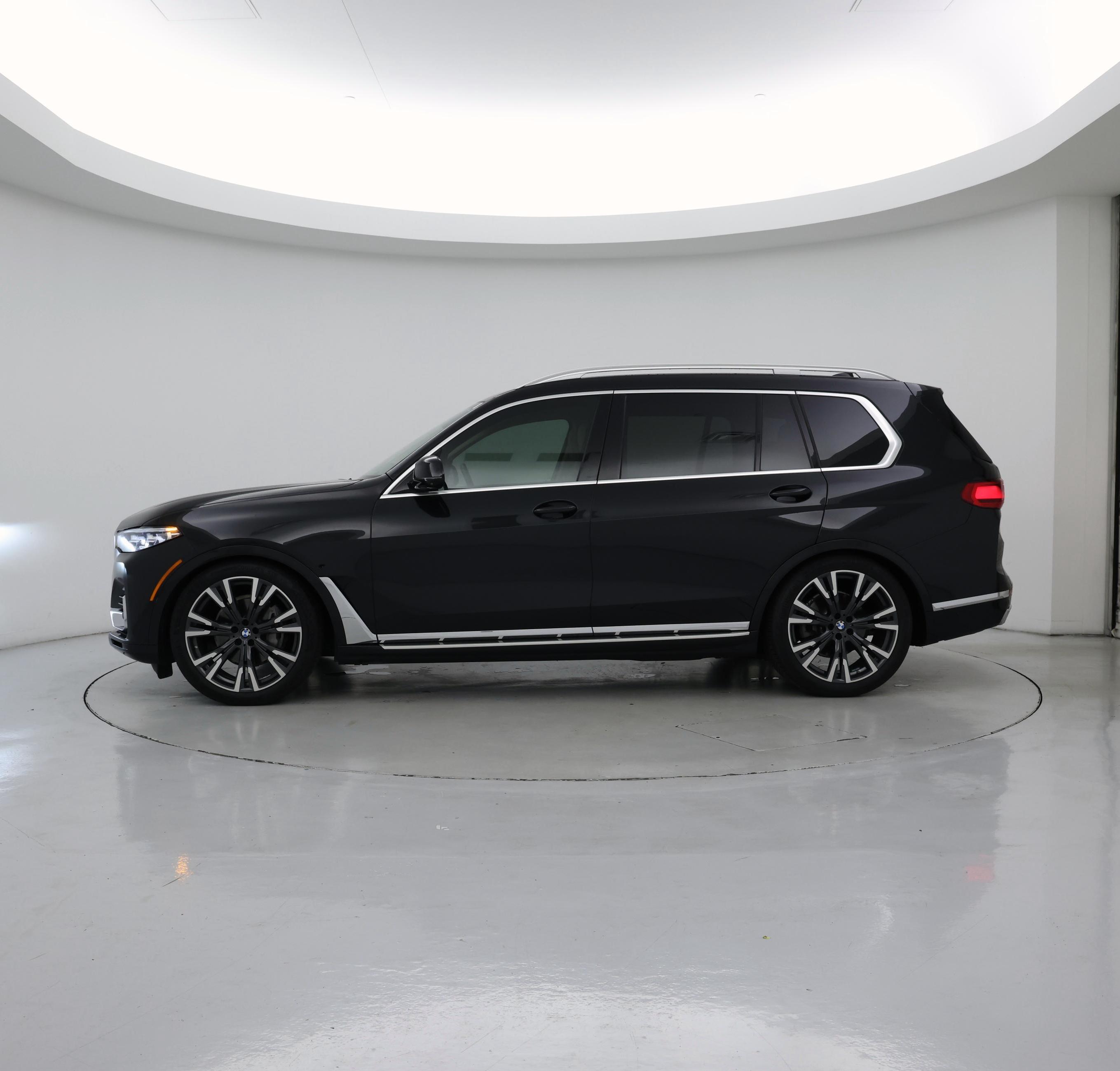 Thumbnail: 2019 BMW X7 - 3