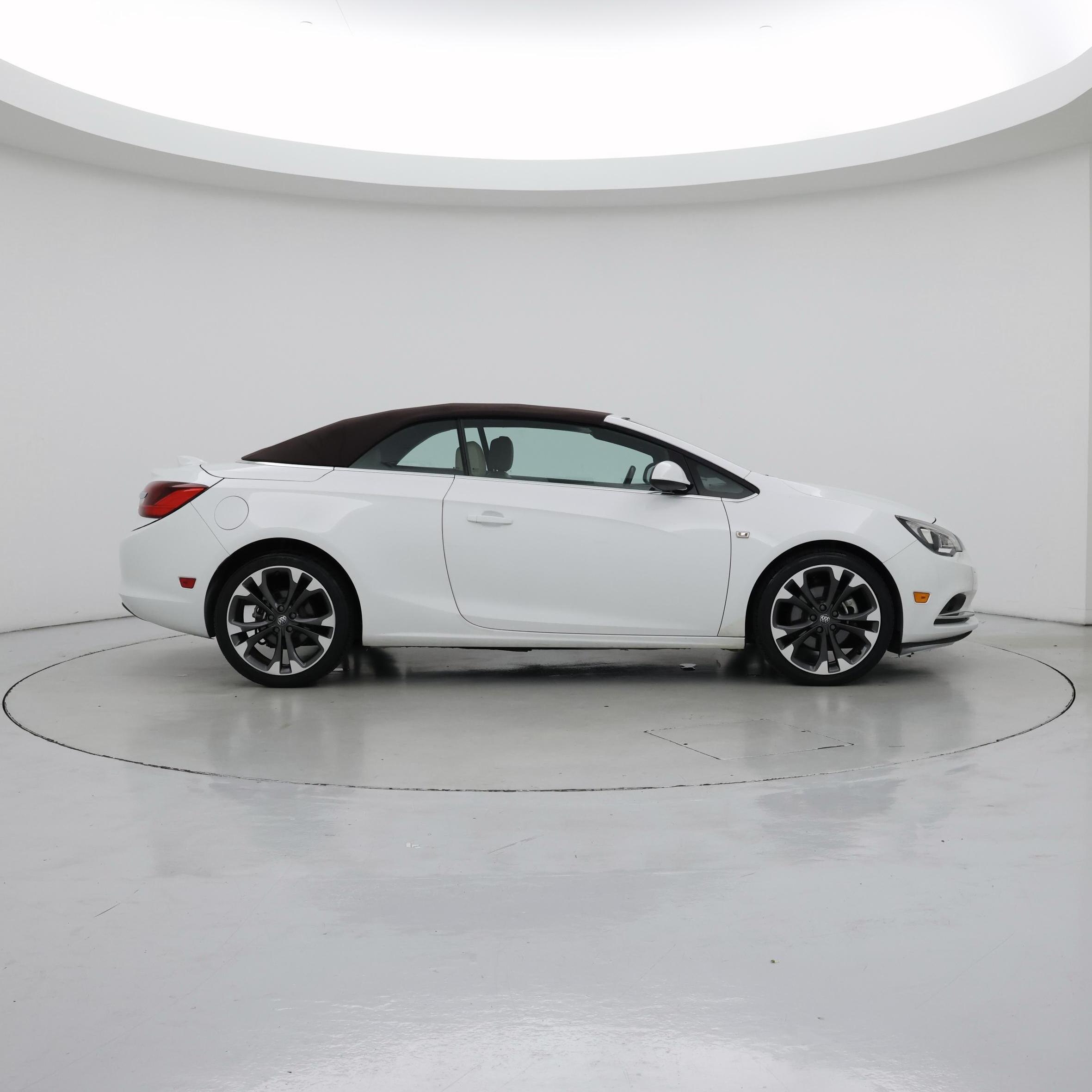 Thumbnail: 2018 Buick Cascada - 7