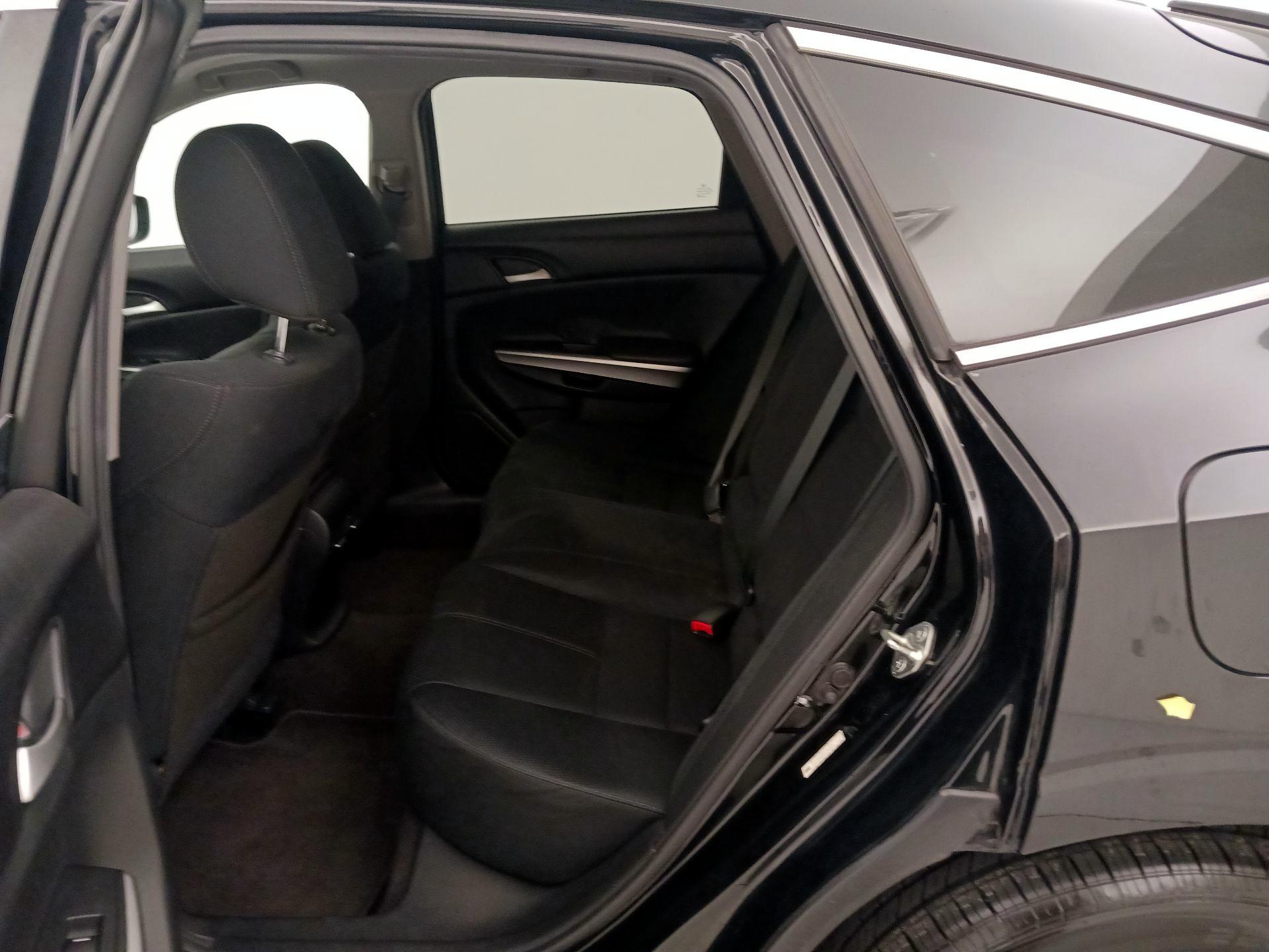 Thumbnail: 2013 Honda Accord Crosstour - 20