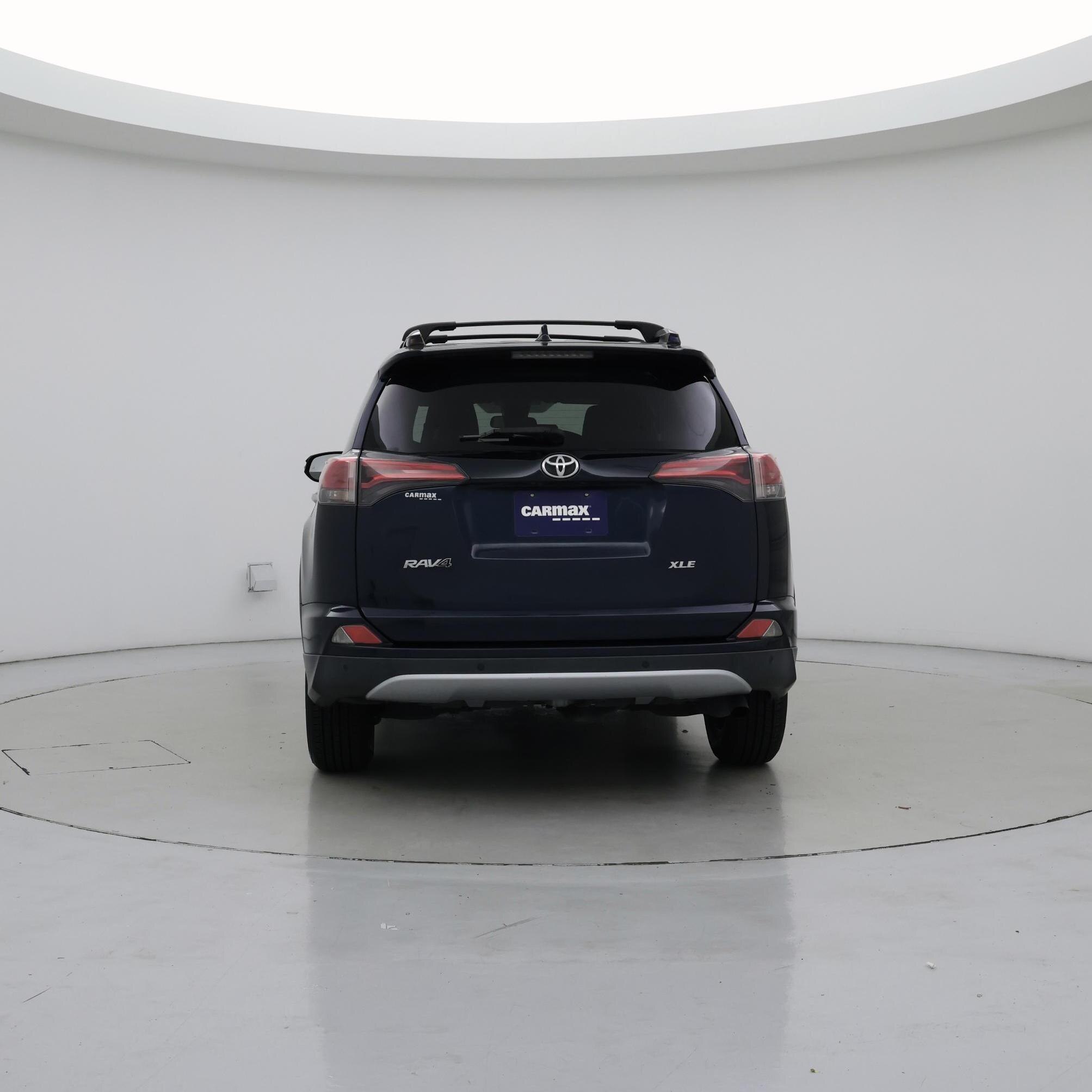 Thumbnail: 2018 Toyota RAV4 - 6