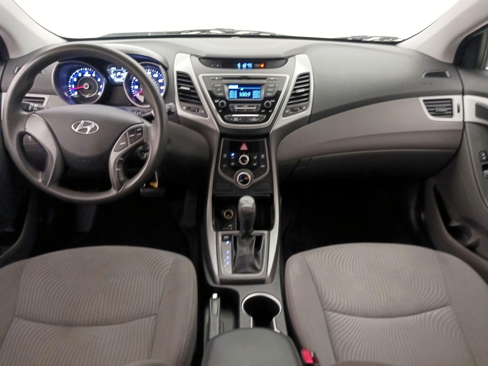 Thumbnail: 2016 Hyundai Elantra - 9