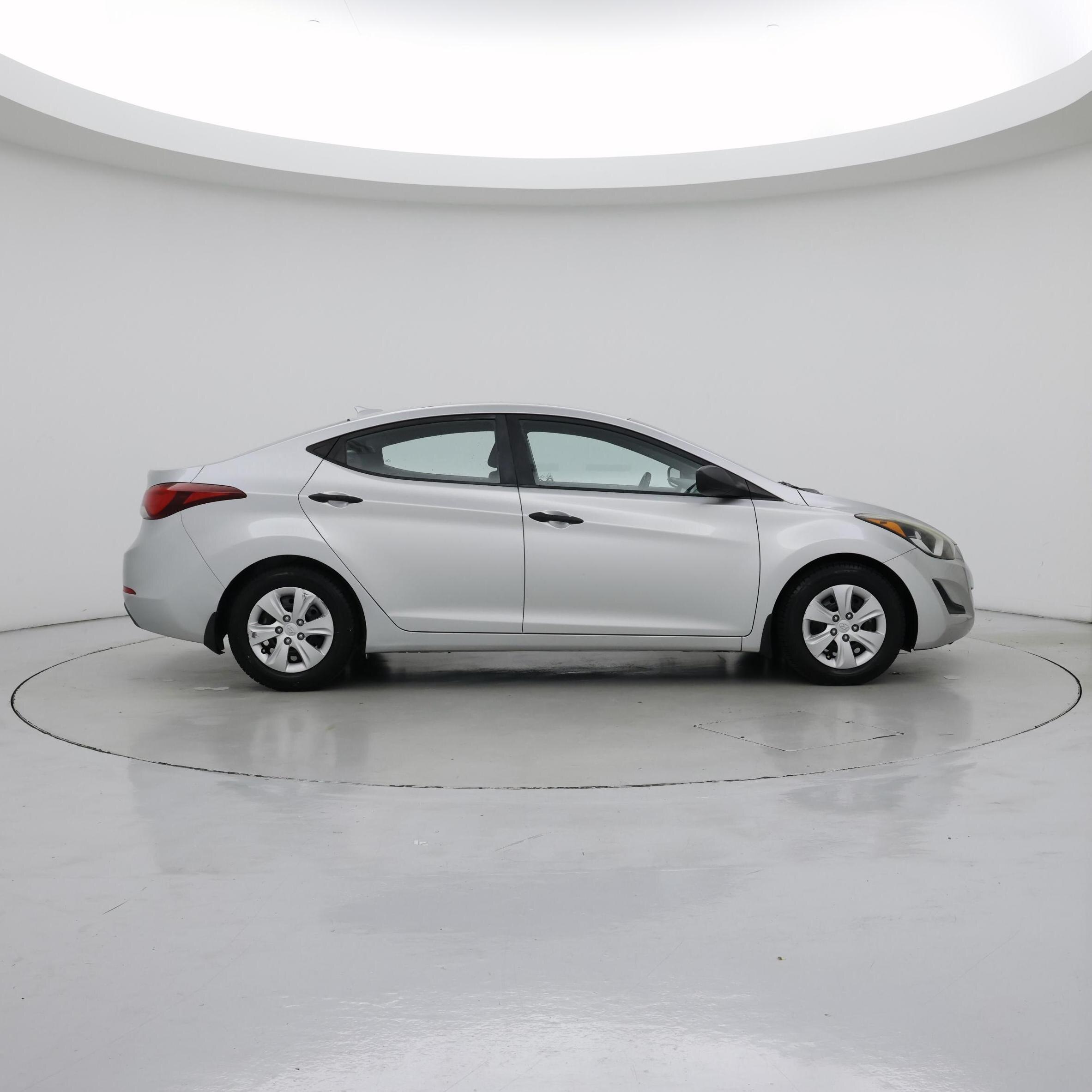 Thumbnail: 2016 Hyundai Elantra - 7