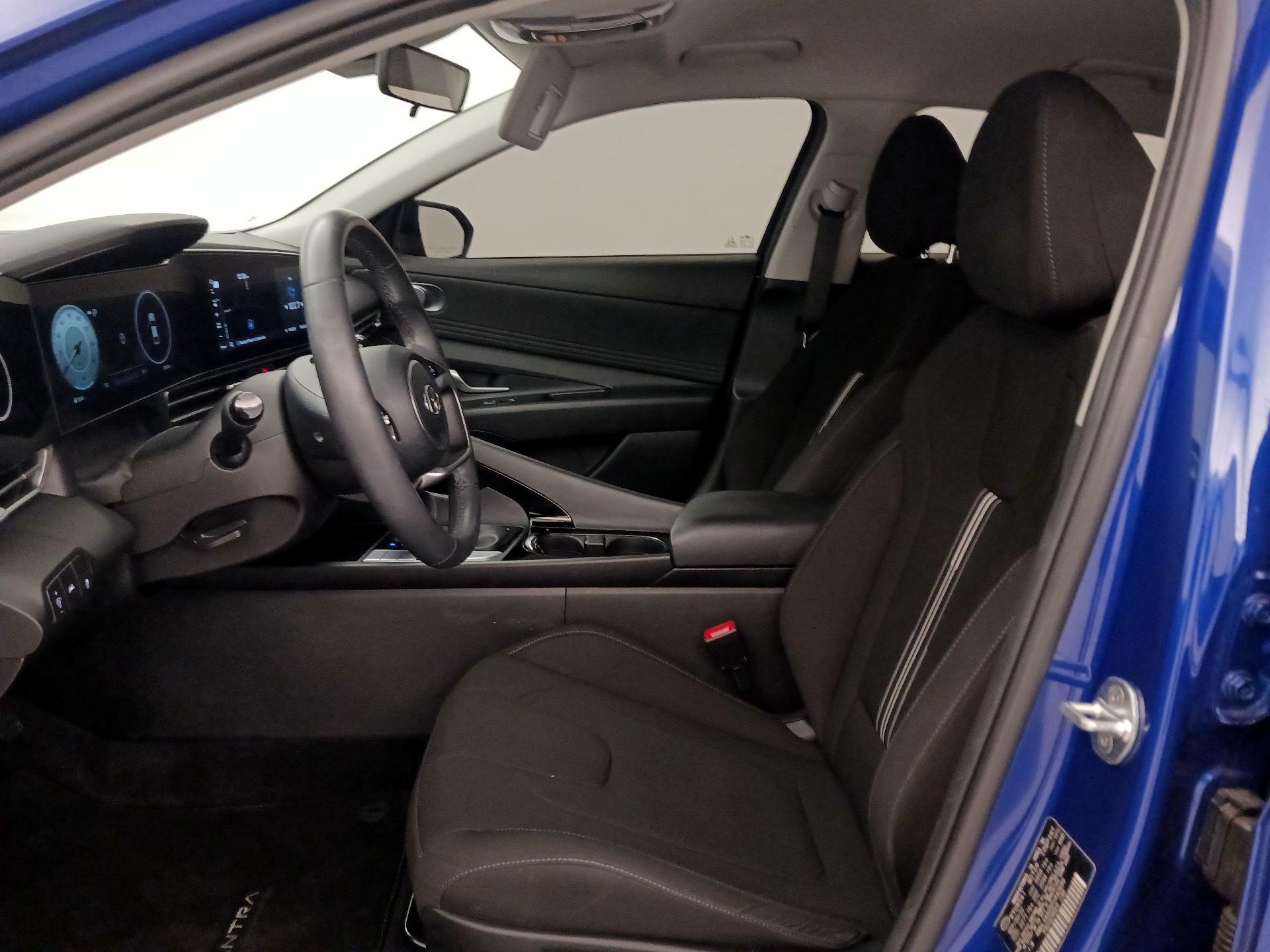 Thumbnail: 2023 Hyundai Elantra - 11