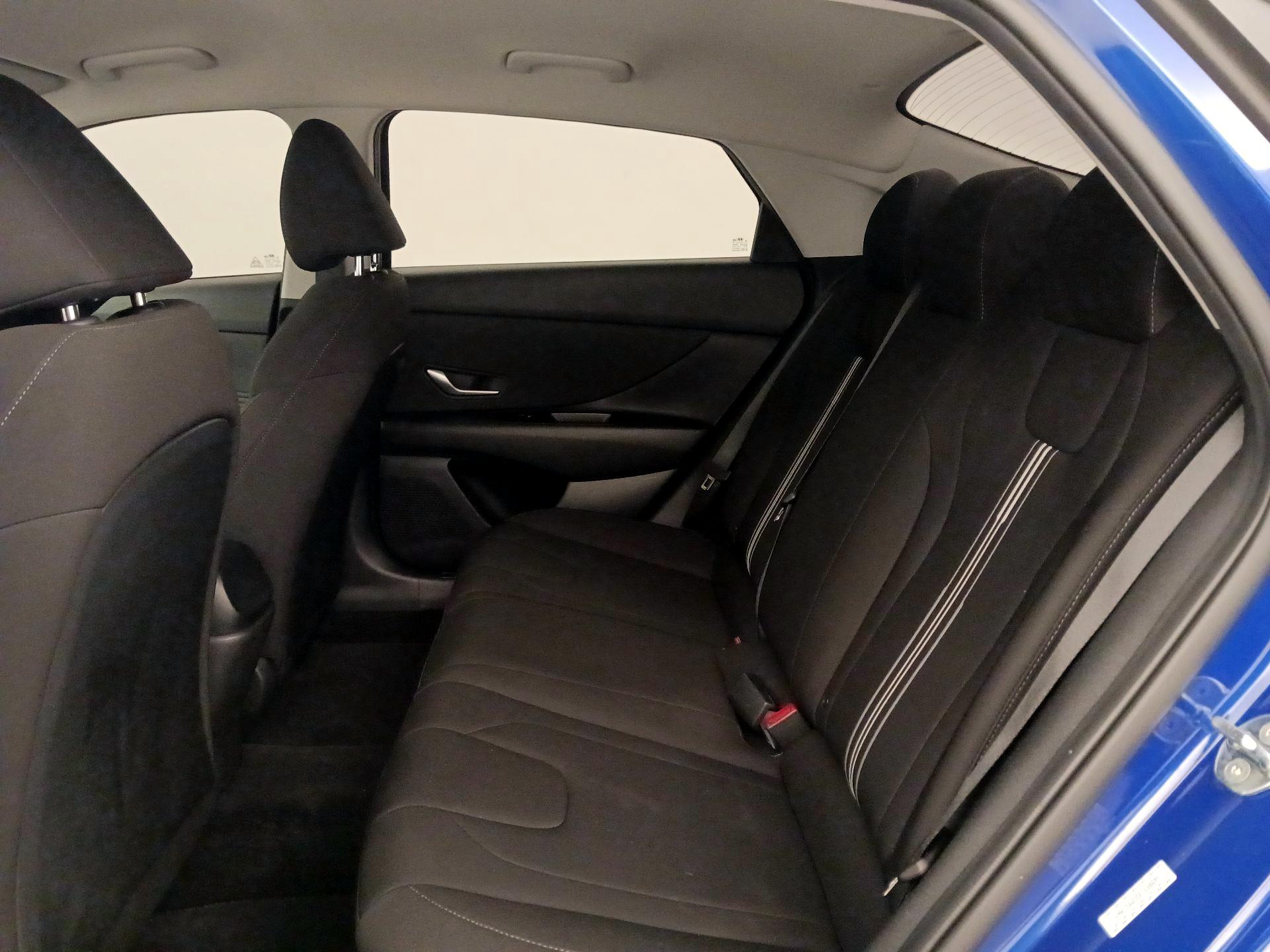 Thumbnail: 2023 Hyundai Elantra - 20