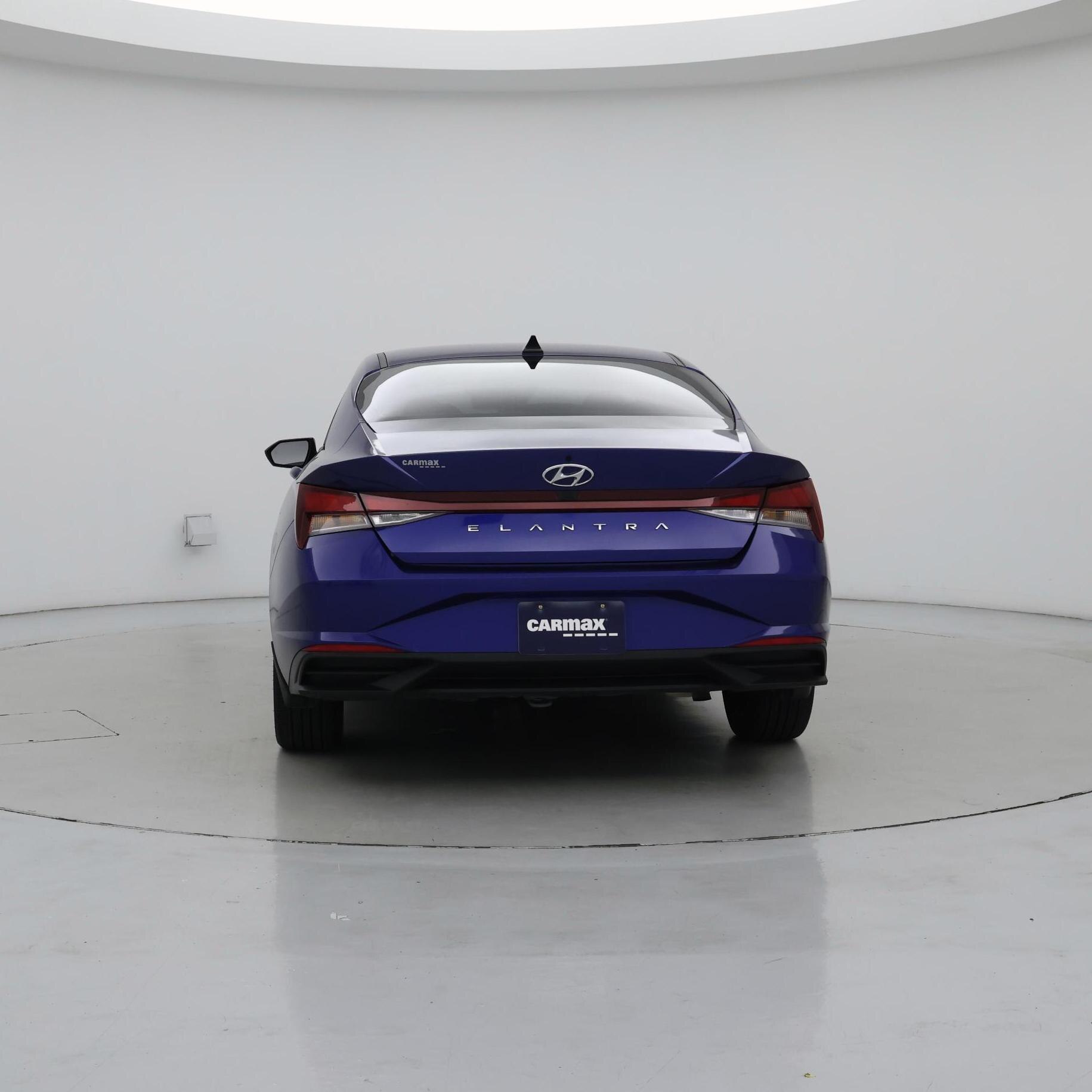 Thumbnail: 2023 Hyundai Elantra - 6