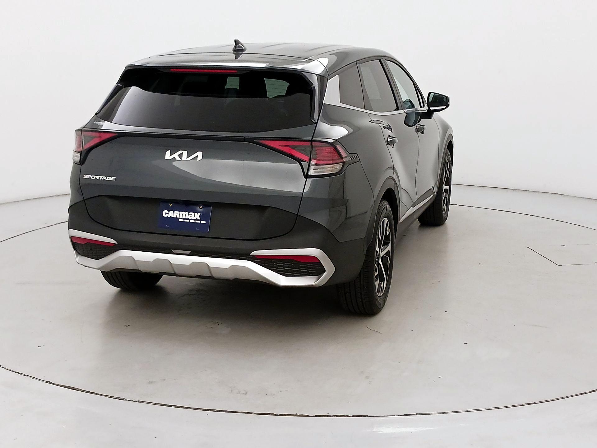 Thumbnail: 2023 Kia Sportage - 5