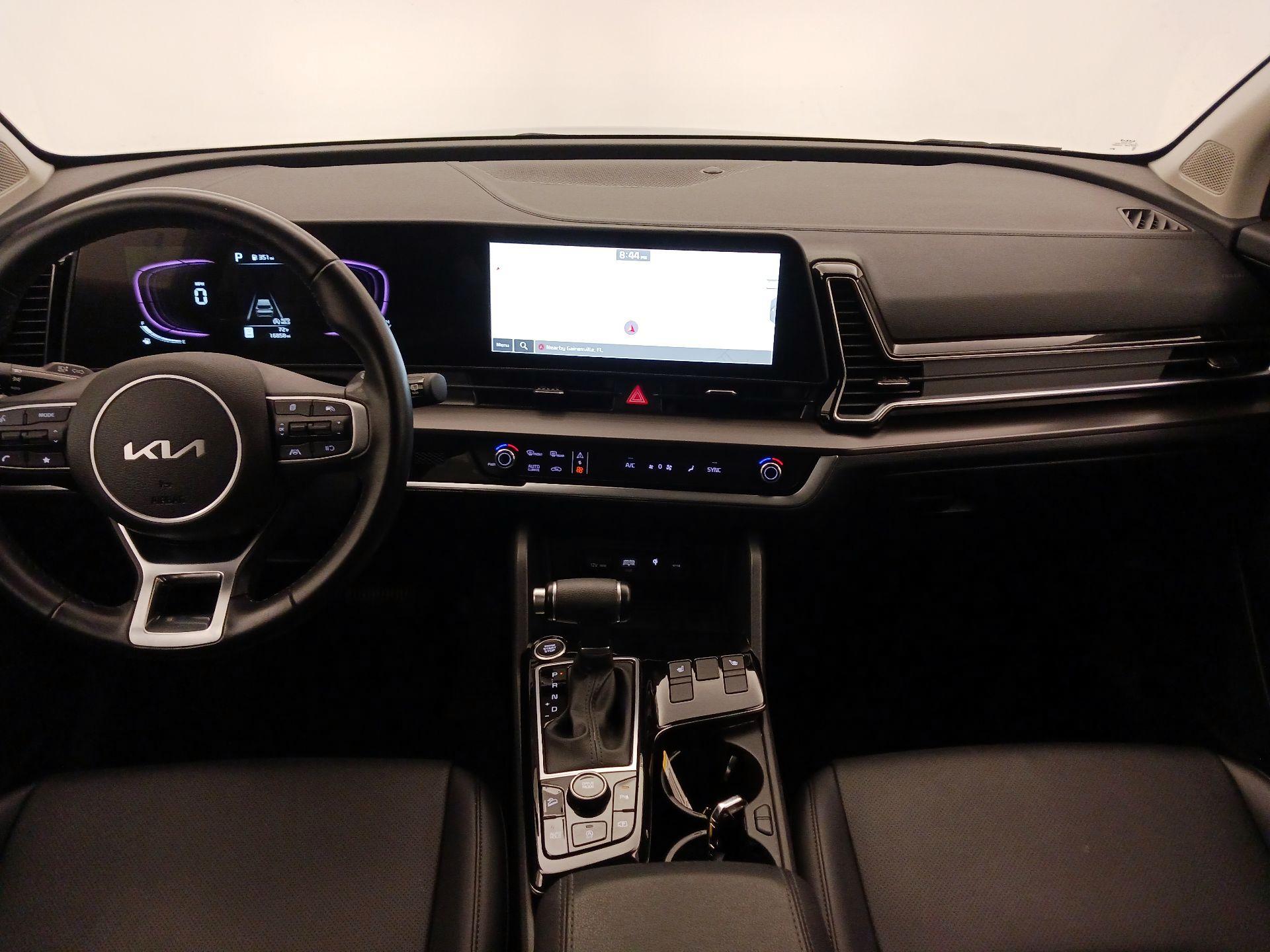 Thumbnail: 2023 Kia Sportage - 8
