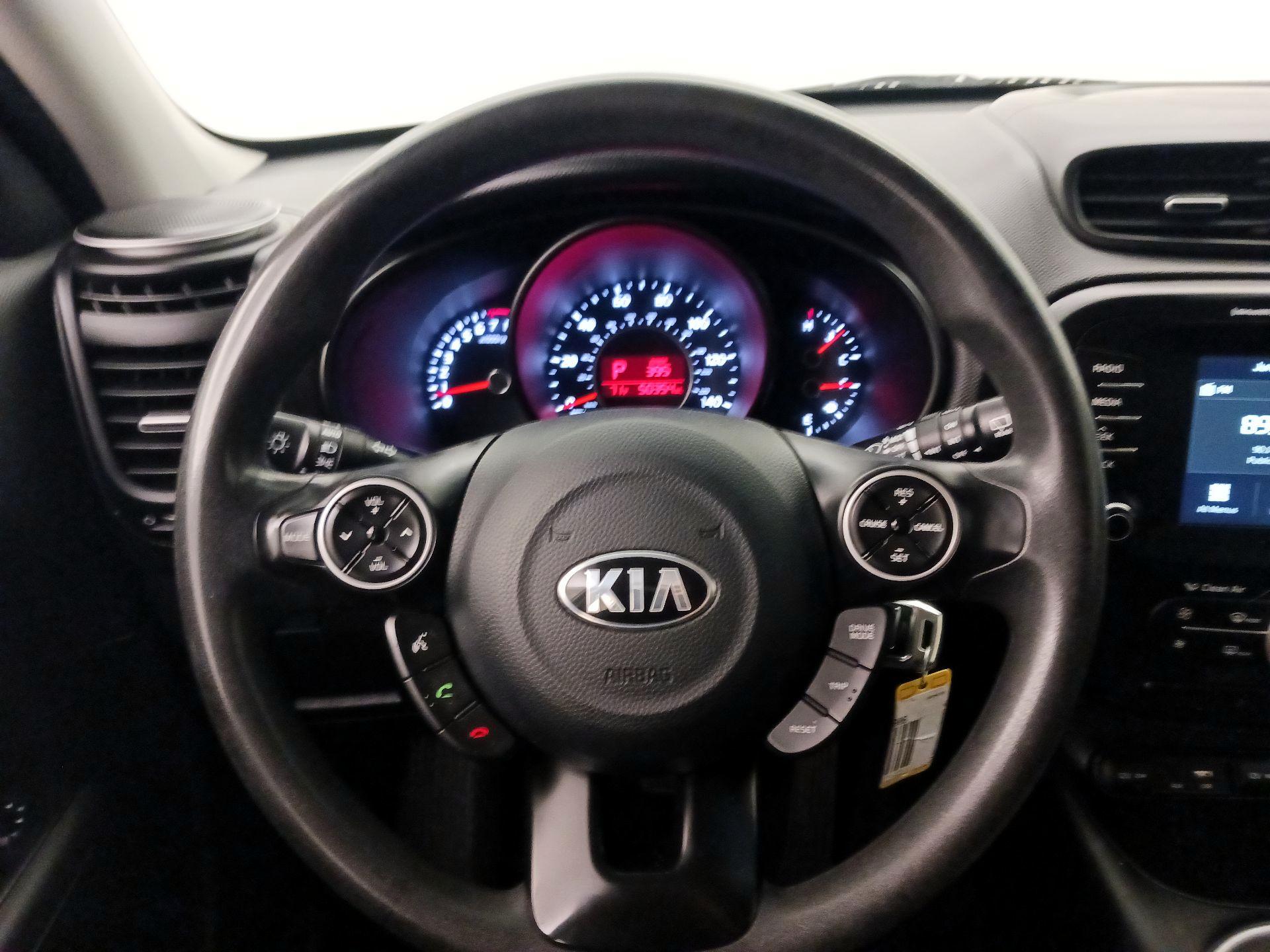 Thumbnail: 2019 Kia Soul - 10