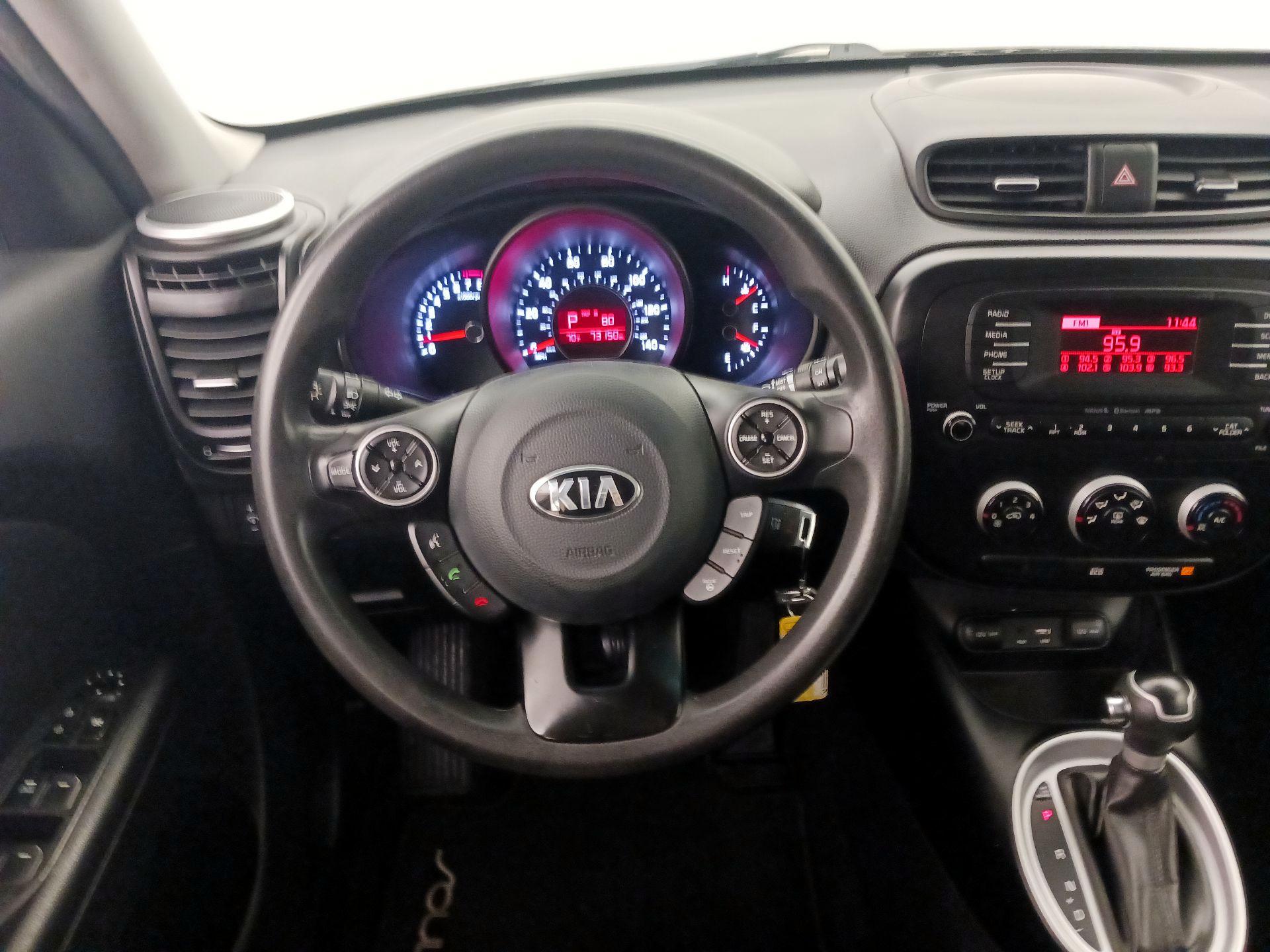 Thumbnail: 2016 Kia Soul - 10