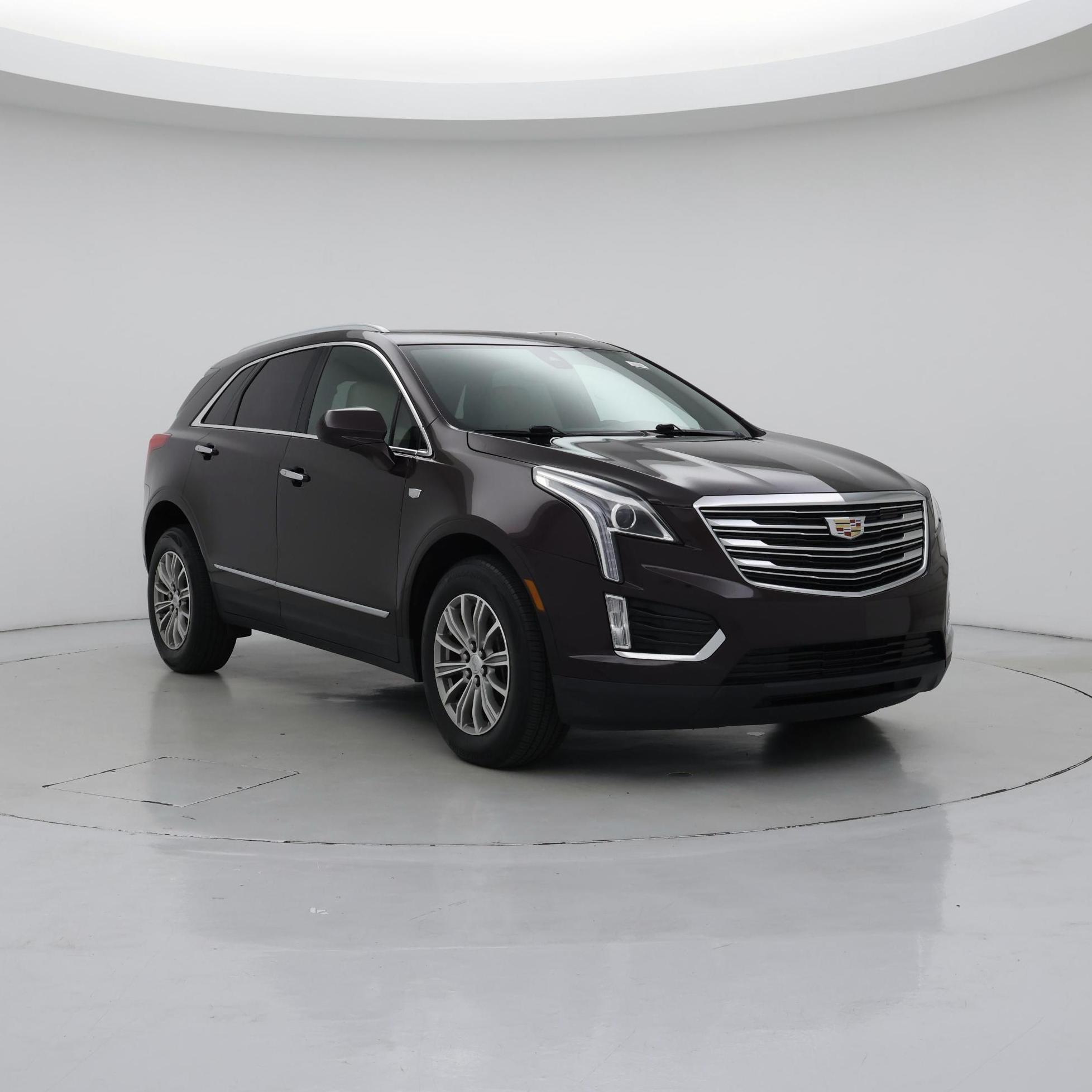 Thumbnail: 2017 Cadillac XT5 - 1