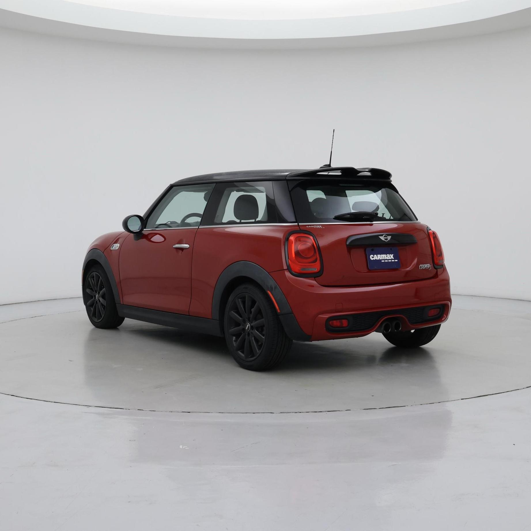 Thumbnail: 2015 MINI Cooper Hardtop - 2