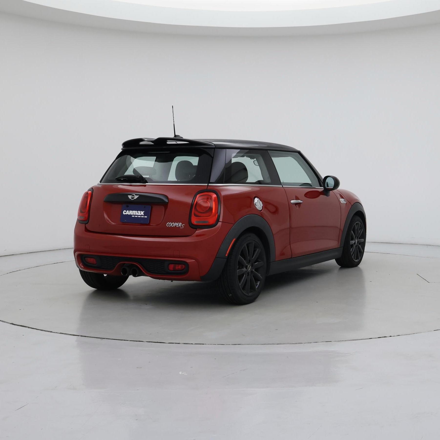 Thumbnail: 2015 MINI Cooper Hardtop - 8
