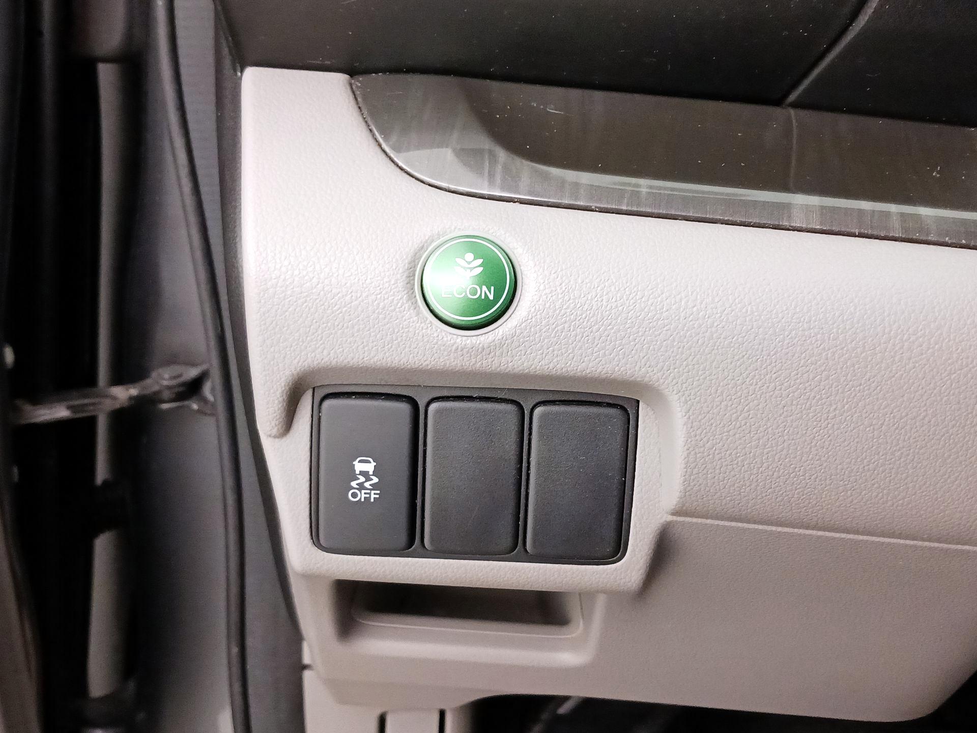 Thumbnail: 2013 Honda CR-V - 13