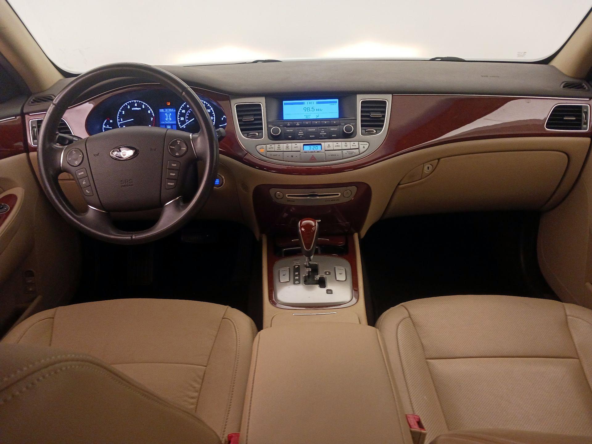 Thumbnail: 2014 Hyundai Genesis - 9