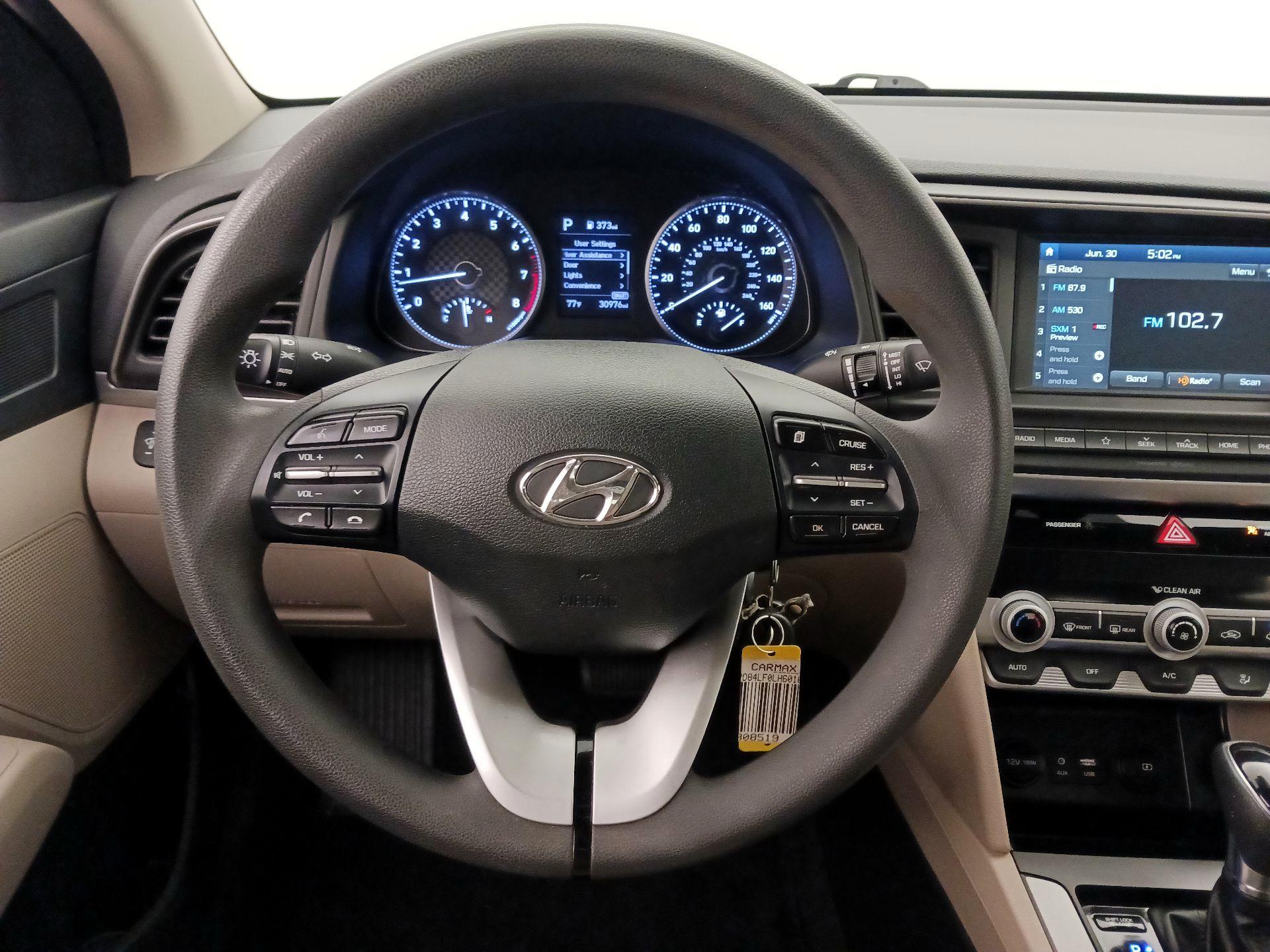 Thumbnail: 2020 Hyundai Elantra - 10