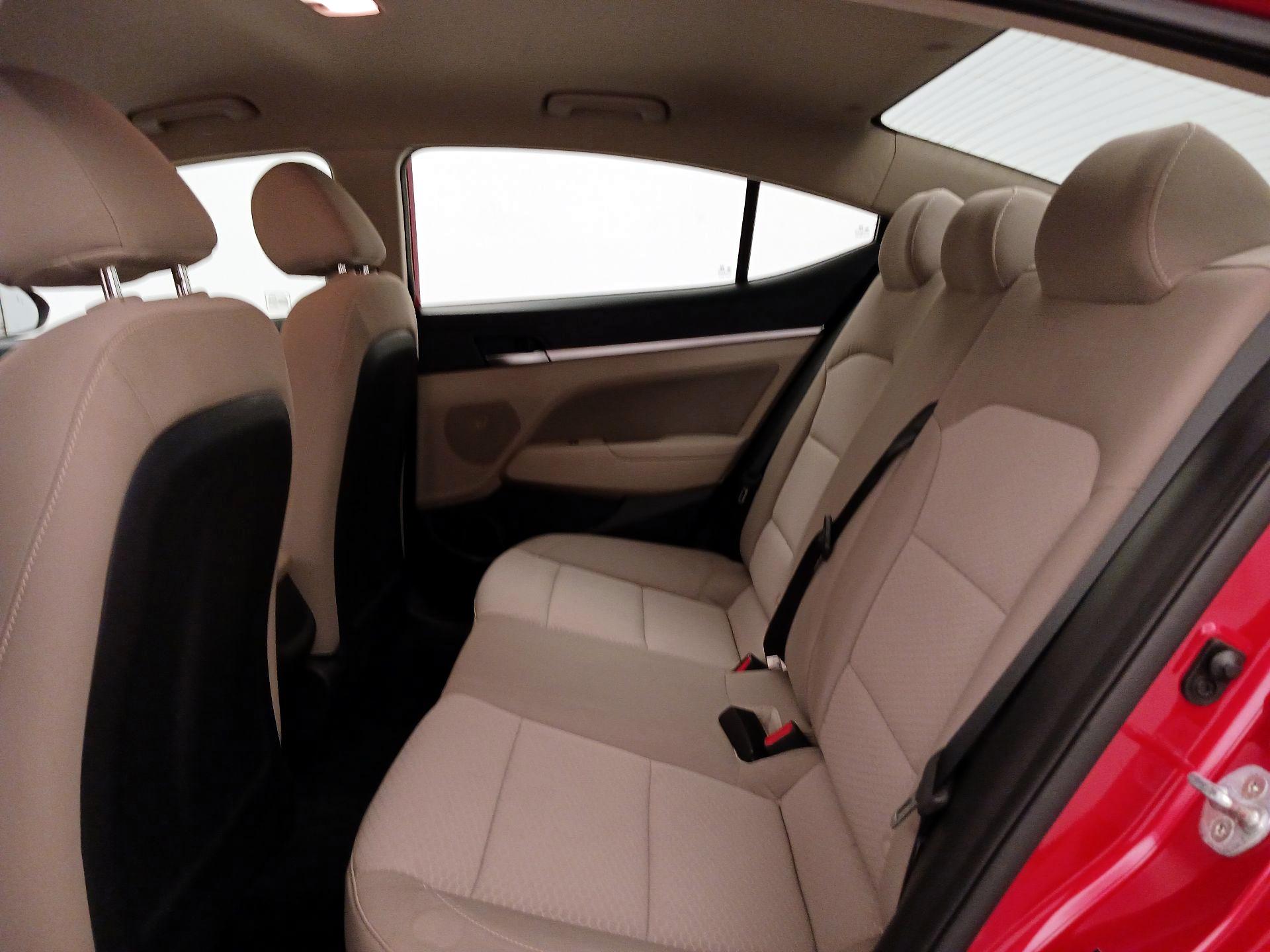 Thumbnail: 2020 Hyundai Elantra - 19