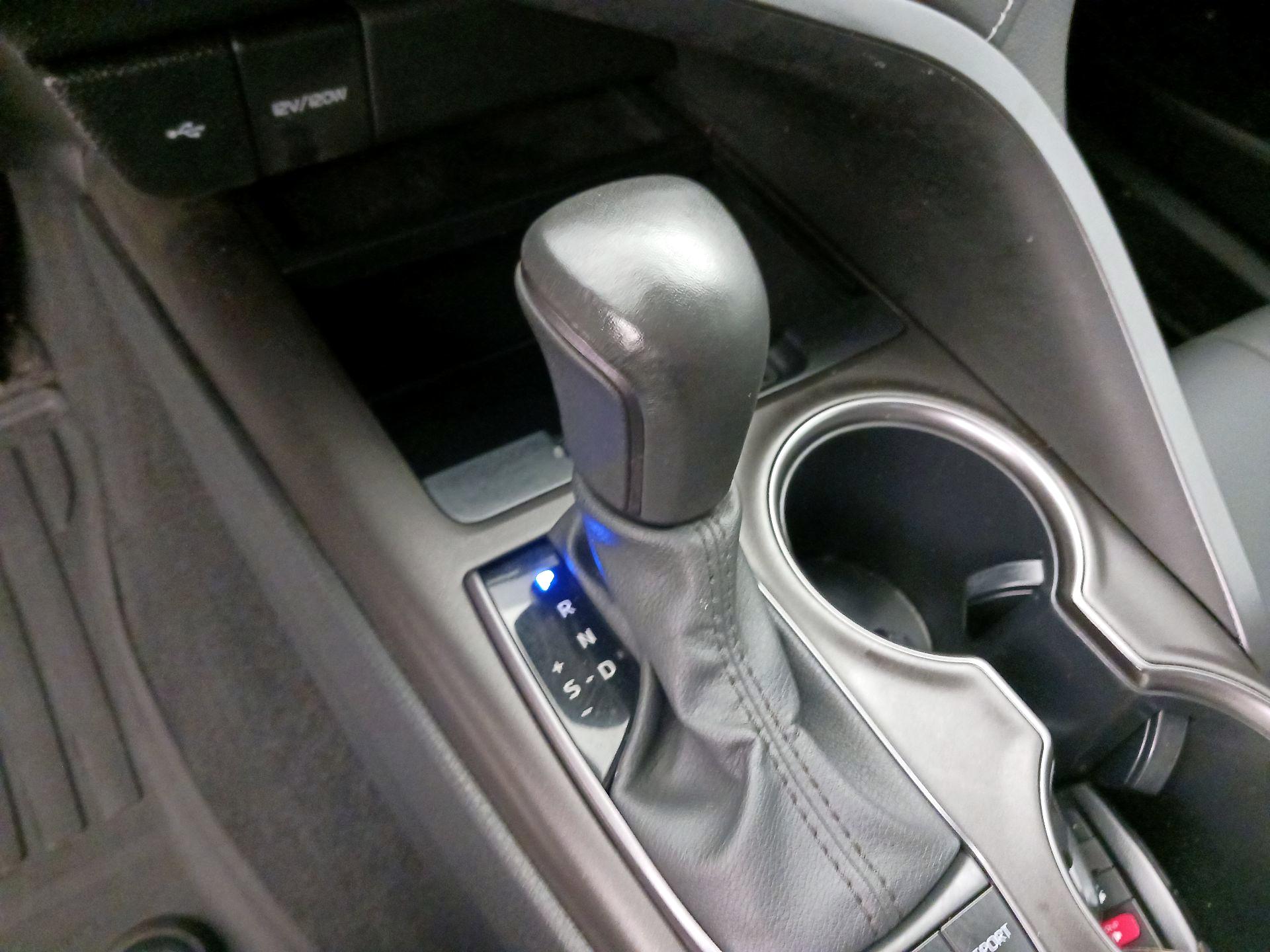 Thumbnail: 2024 Toyota Camry - 17