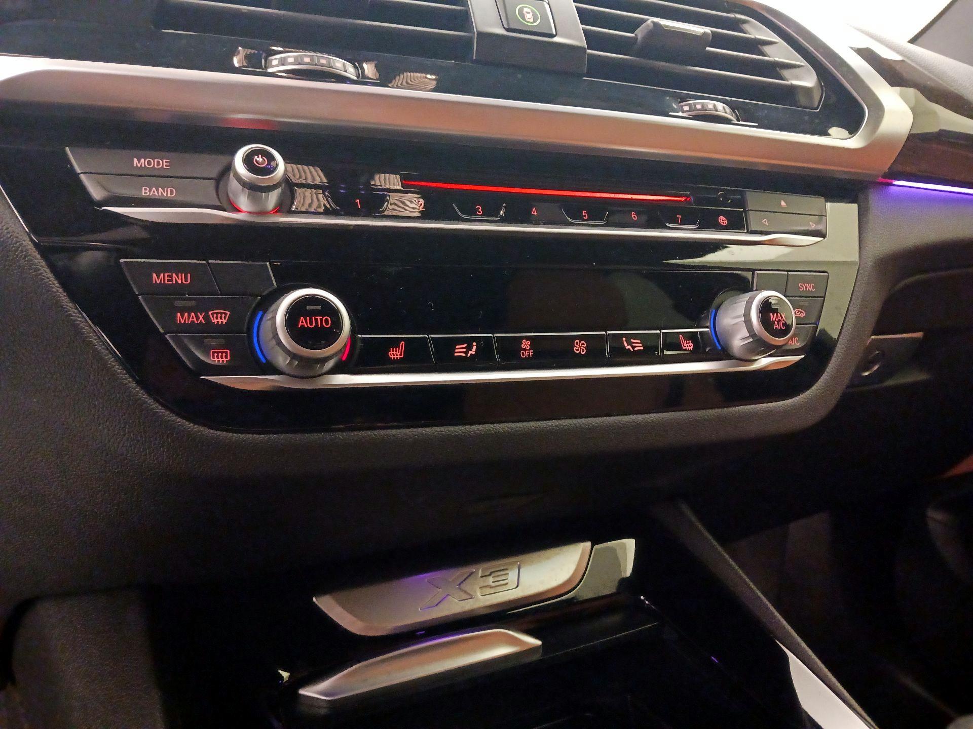 Thumbnail: 2018 BMW X3 - 17