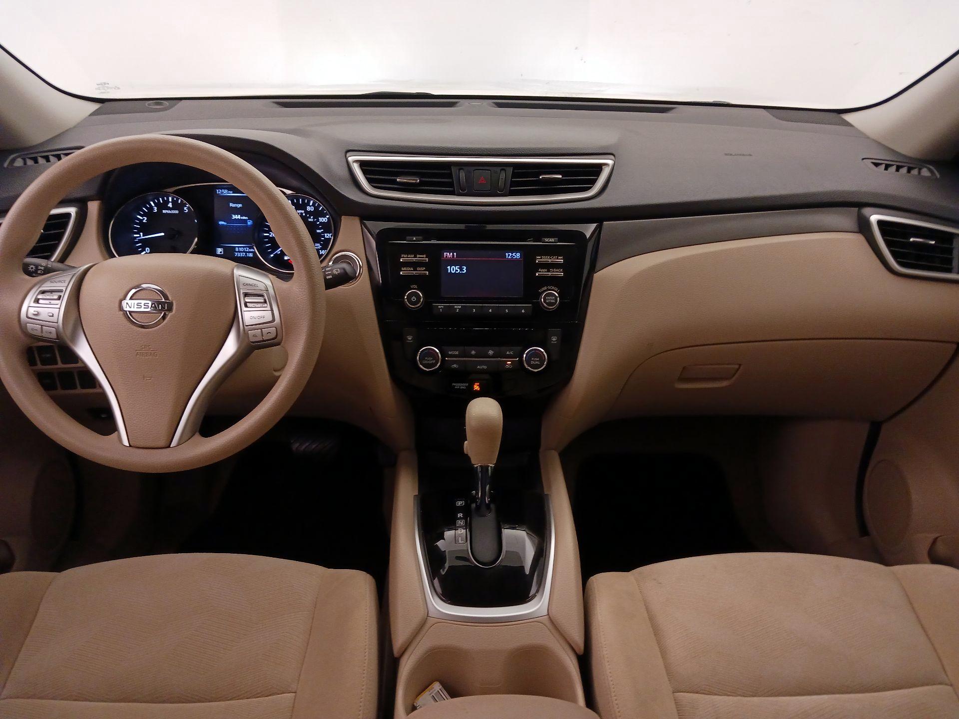 Thumbnail: 2015 Nissan Rogue - 9