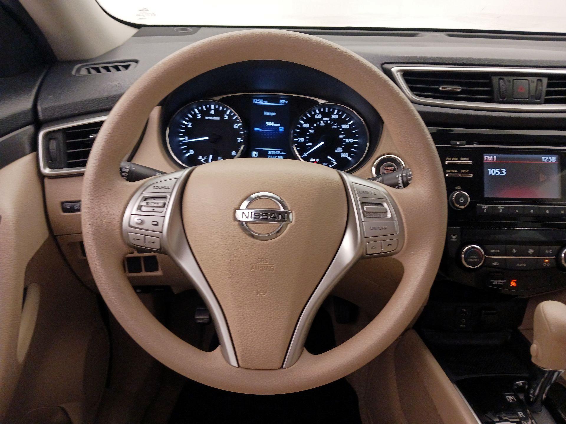 Thumbnail: 2015 Nissan Rogue - 10