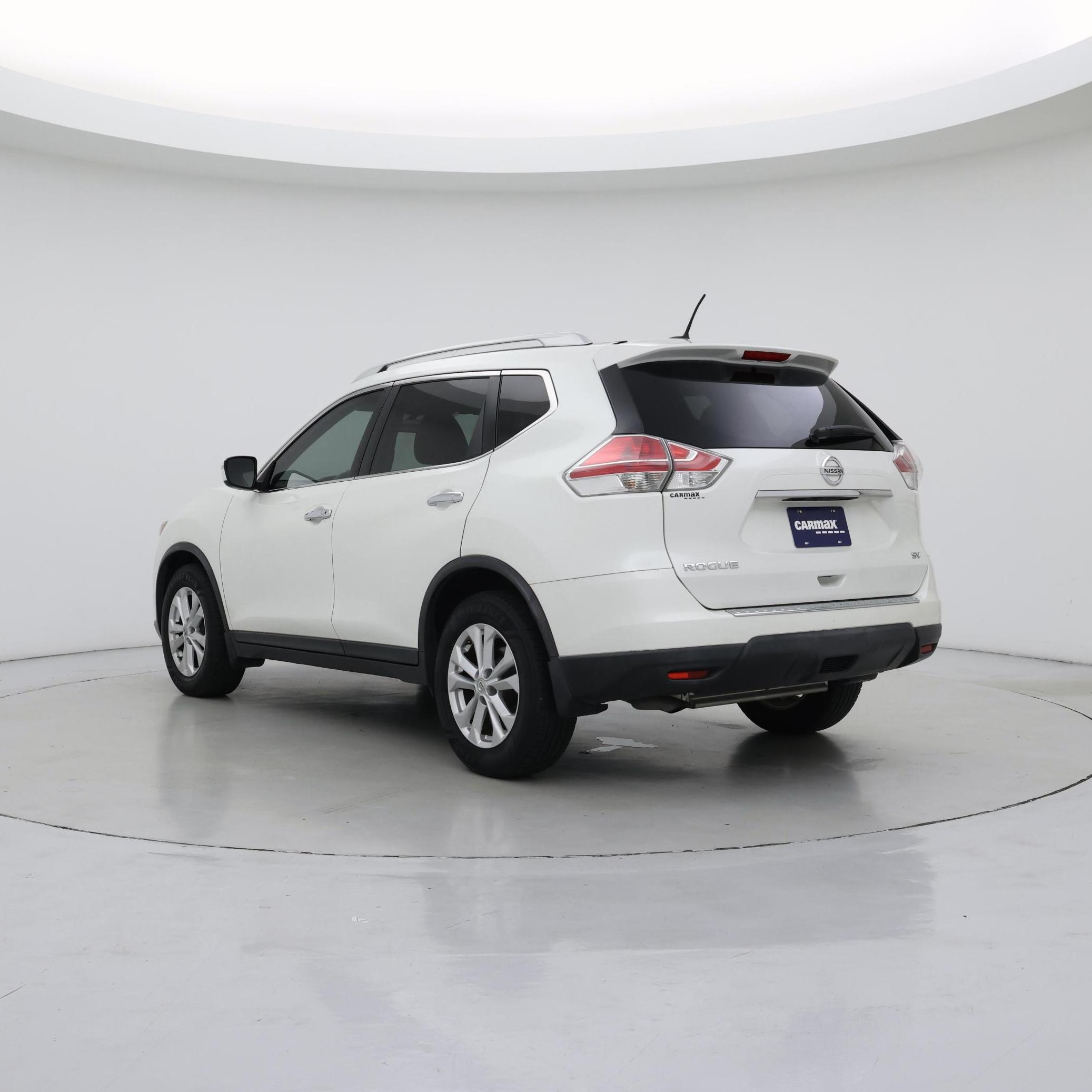 Thumbnail: 2015 Nissan Rogue - 2