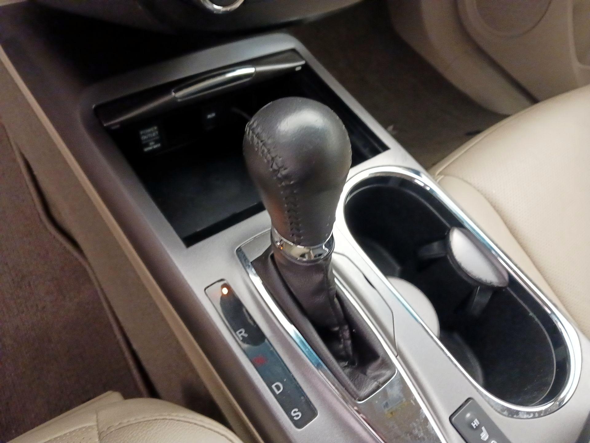 Thumbnail: 2015 Acura RDX - 17