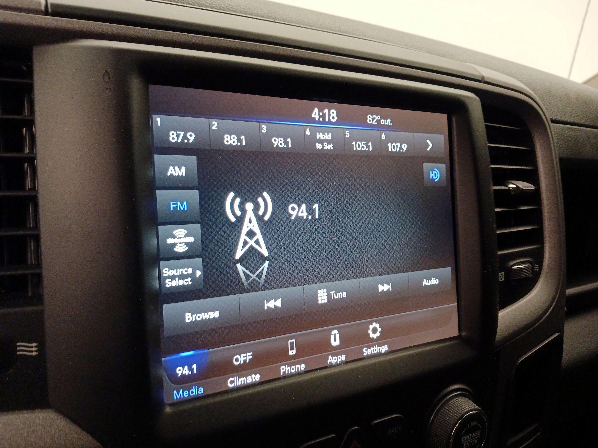 Thumbnail: 2021 RAM 1500 Classic - 15