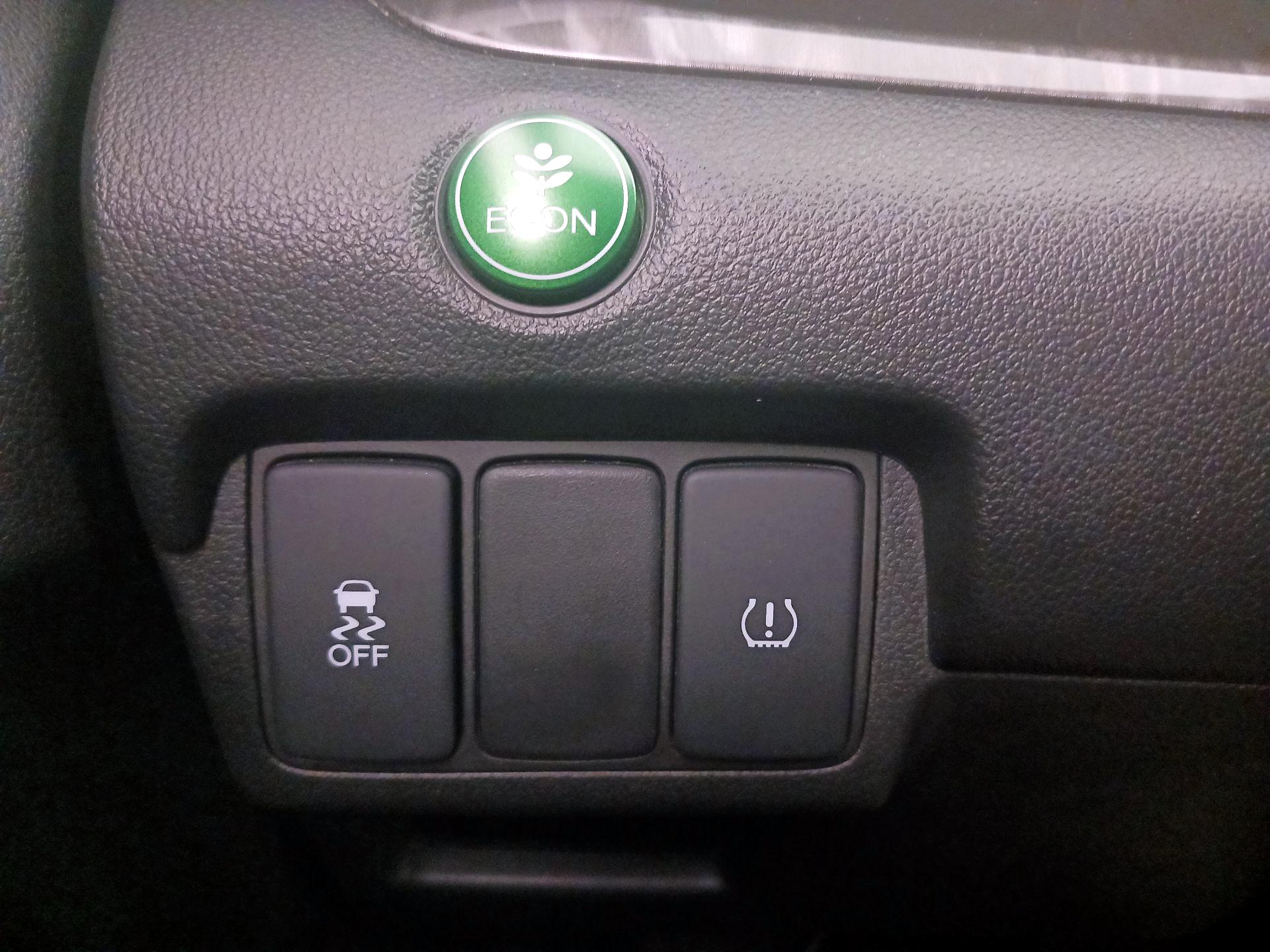 Thumbnail: 2014 Honda CR-V - 13