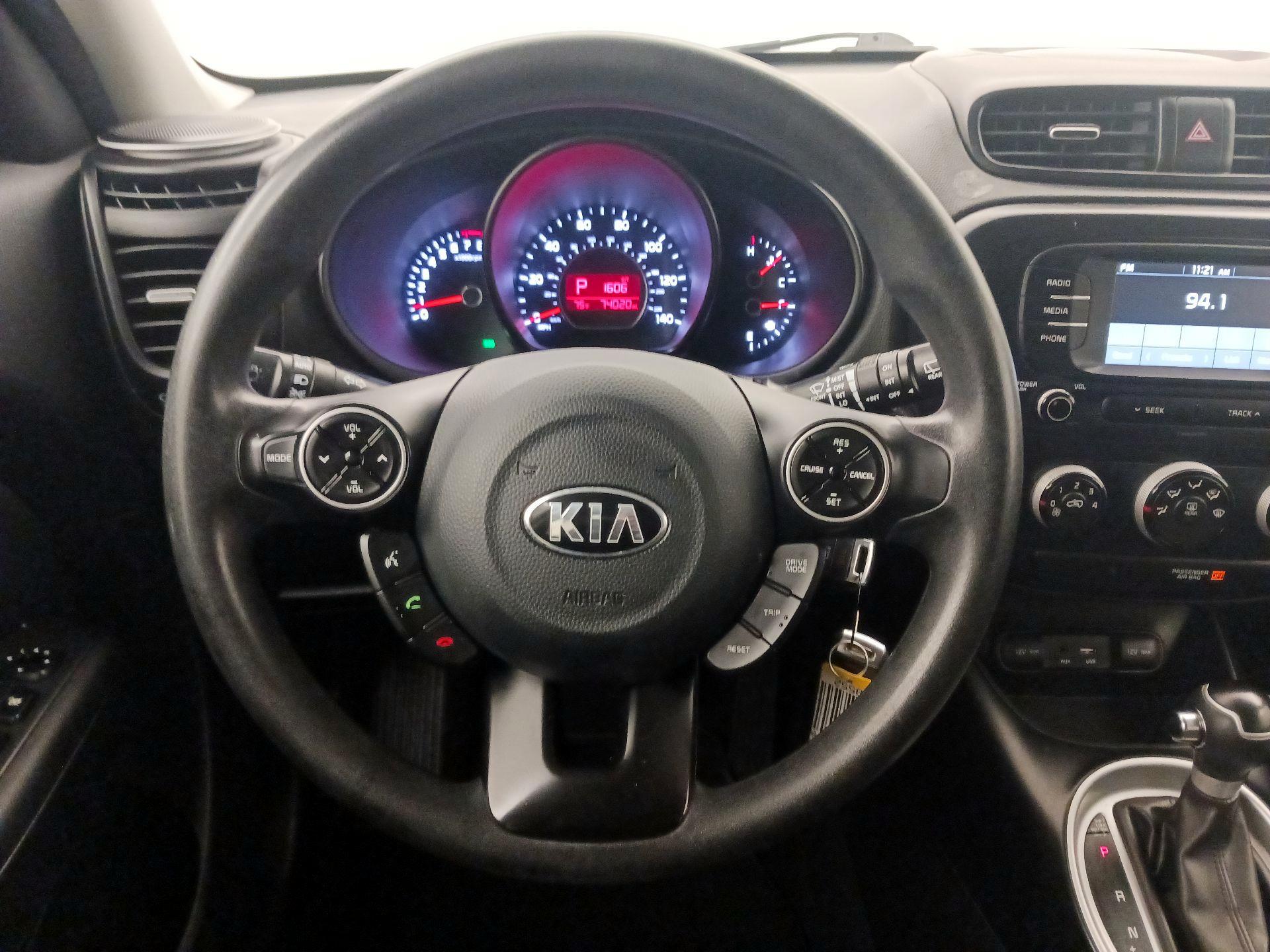 Thumbnail: 2019 Kia Soul - 10