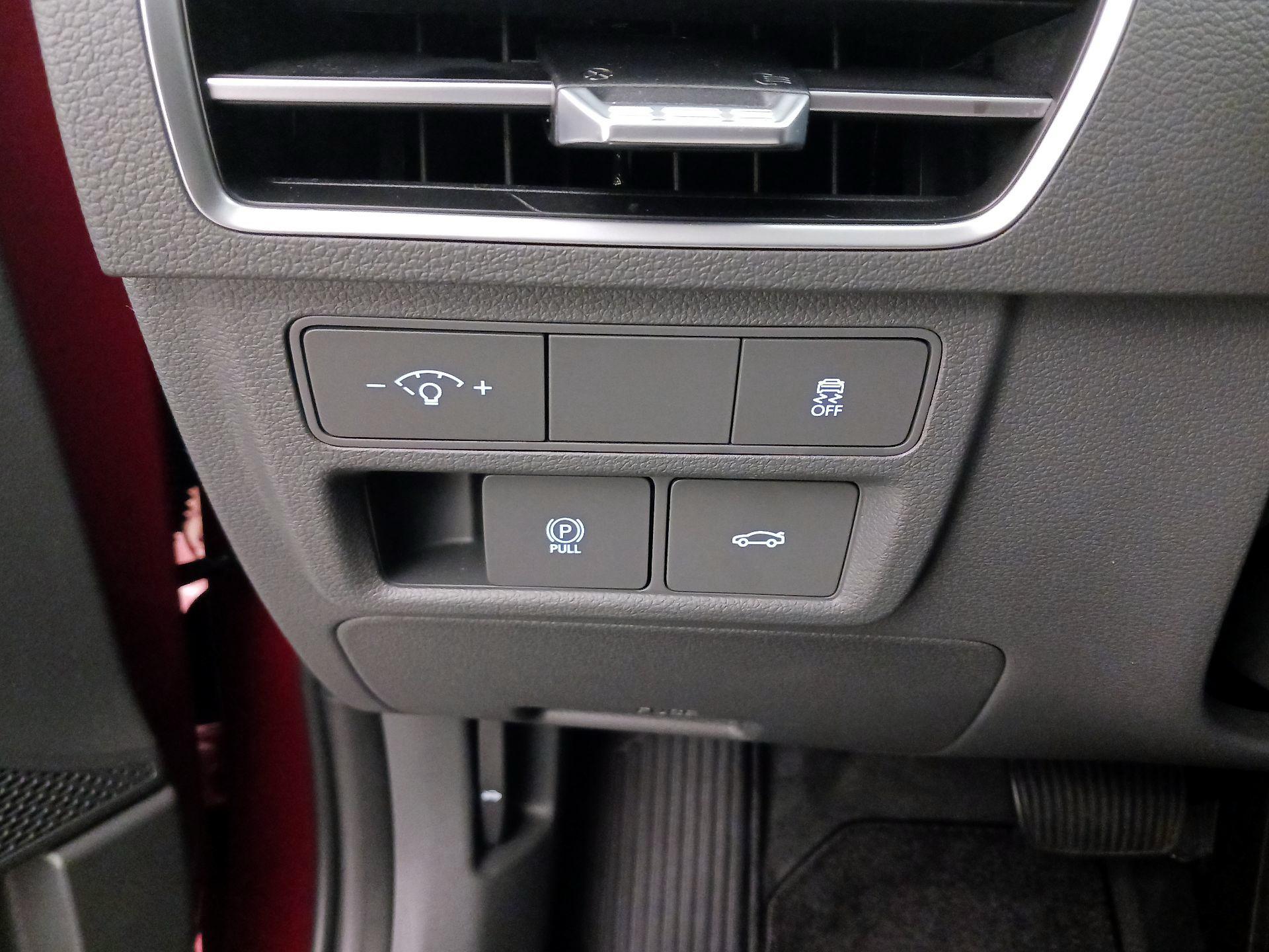 Thumbnail: 2024 Hyundai Sonata - 11