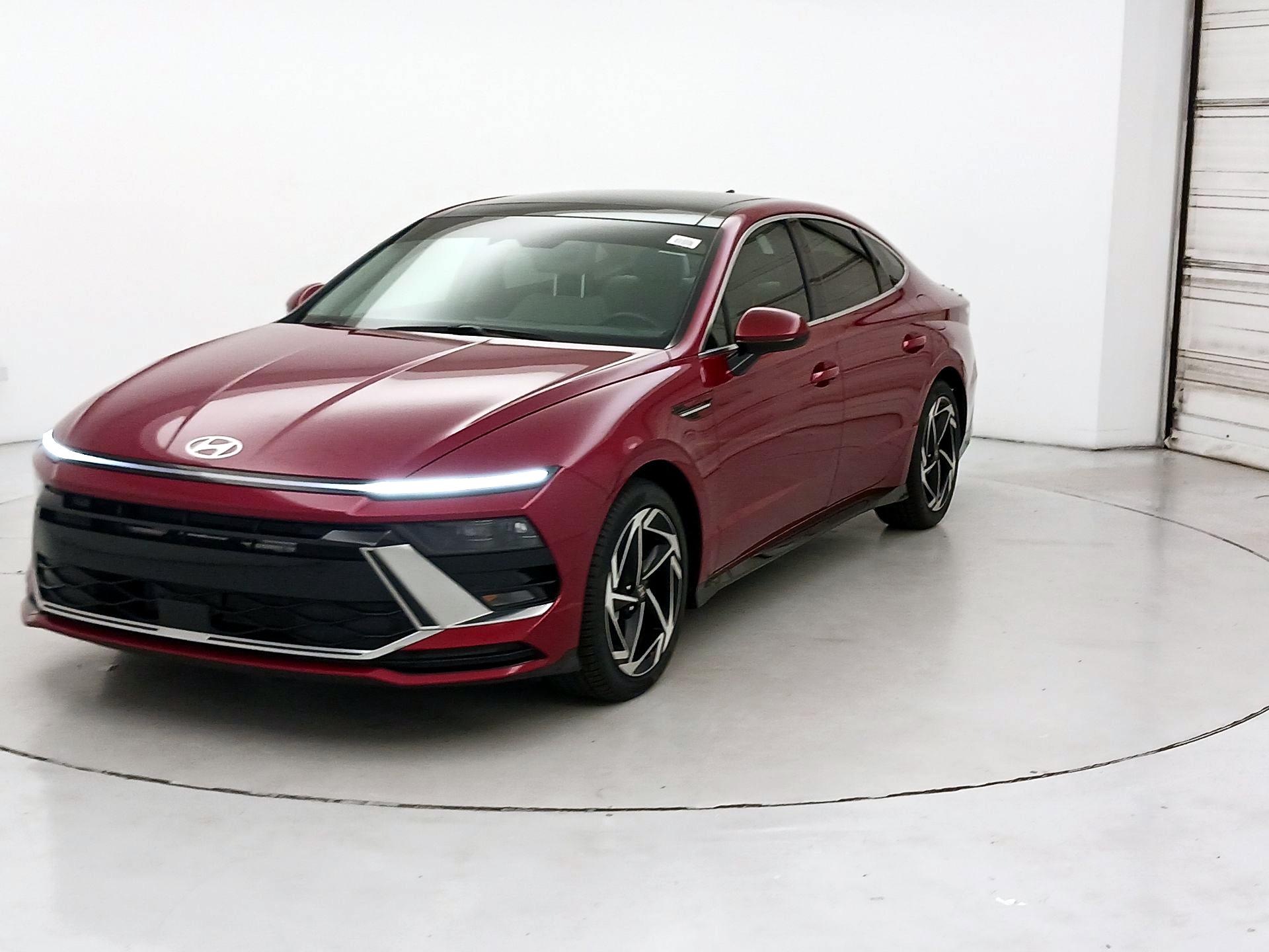 Thumbnail: 2024 Hyundai Sonata - 3