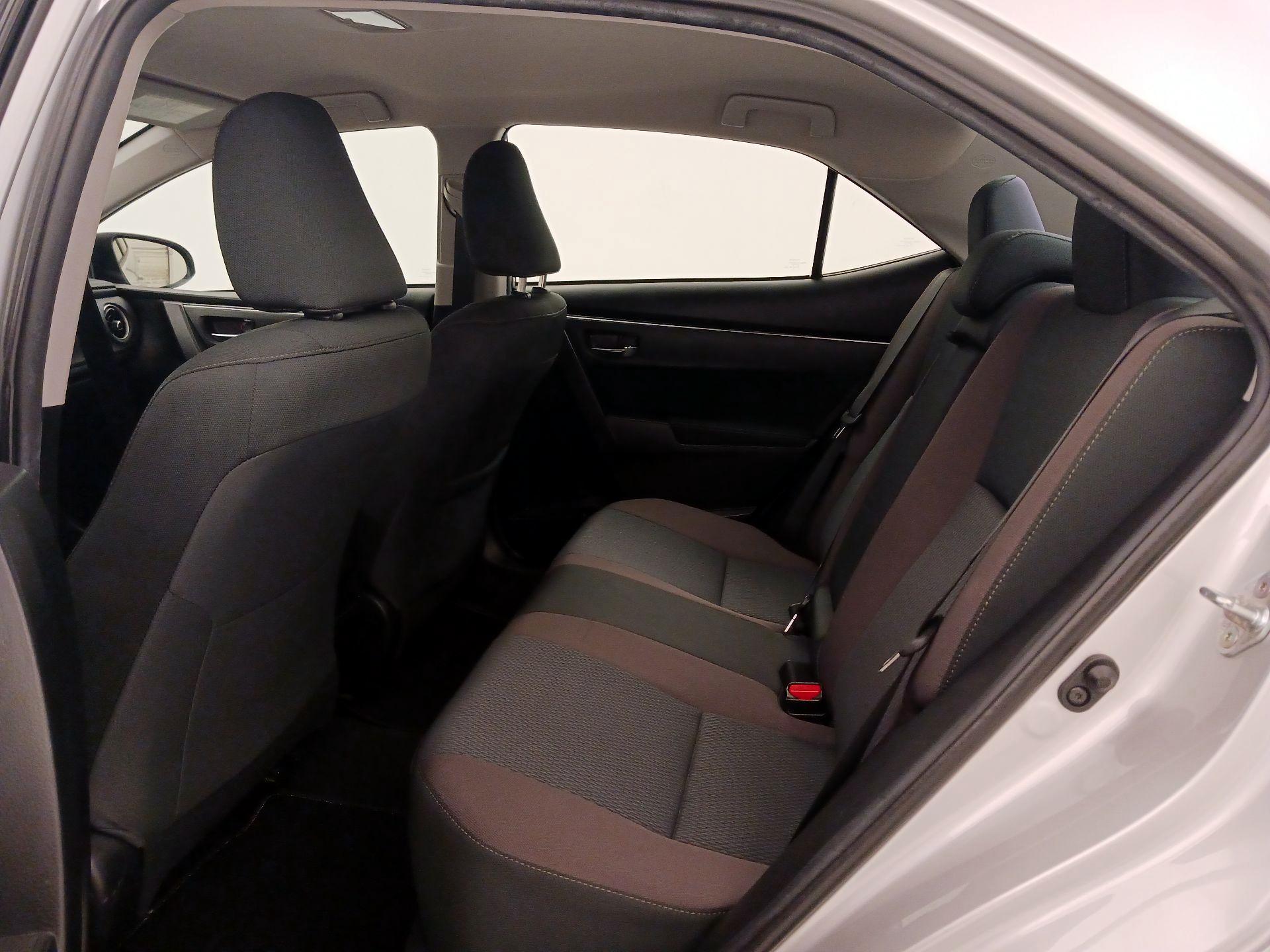 Thumbnail: 2019 Toyota Corolla - 19