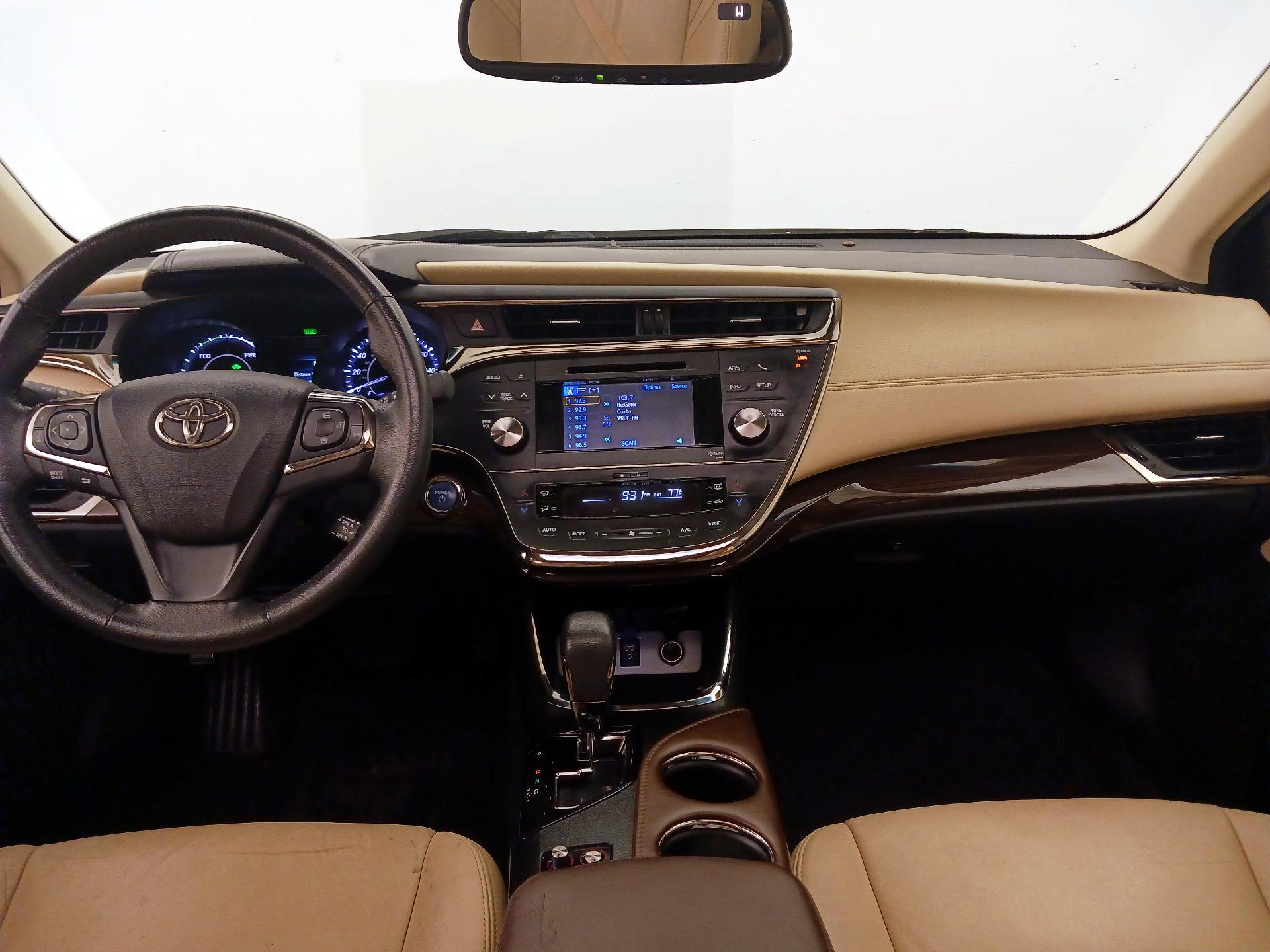 Thumbnail: 2014 Toyota Avalon - 9