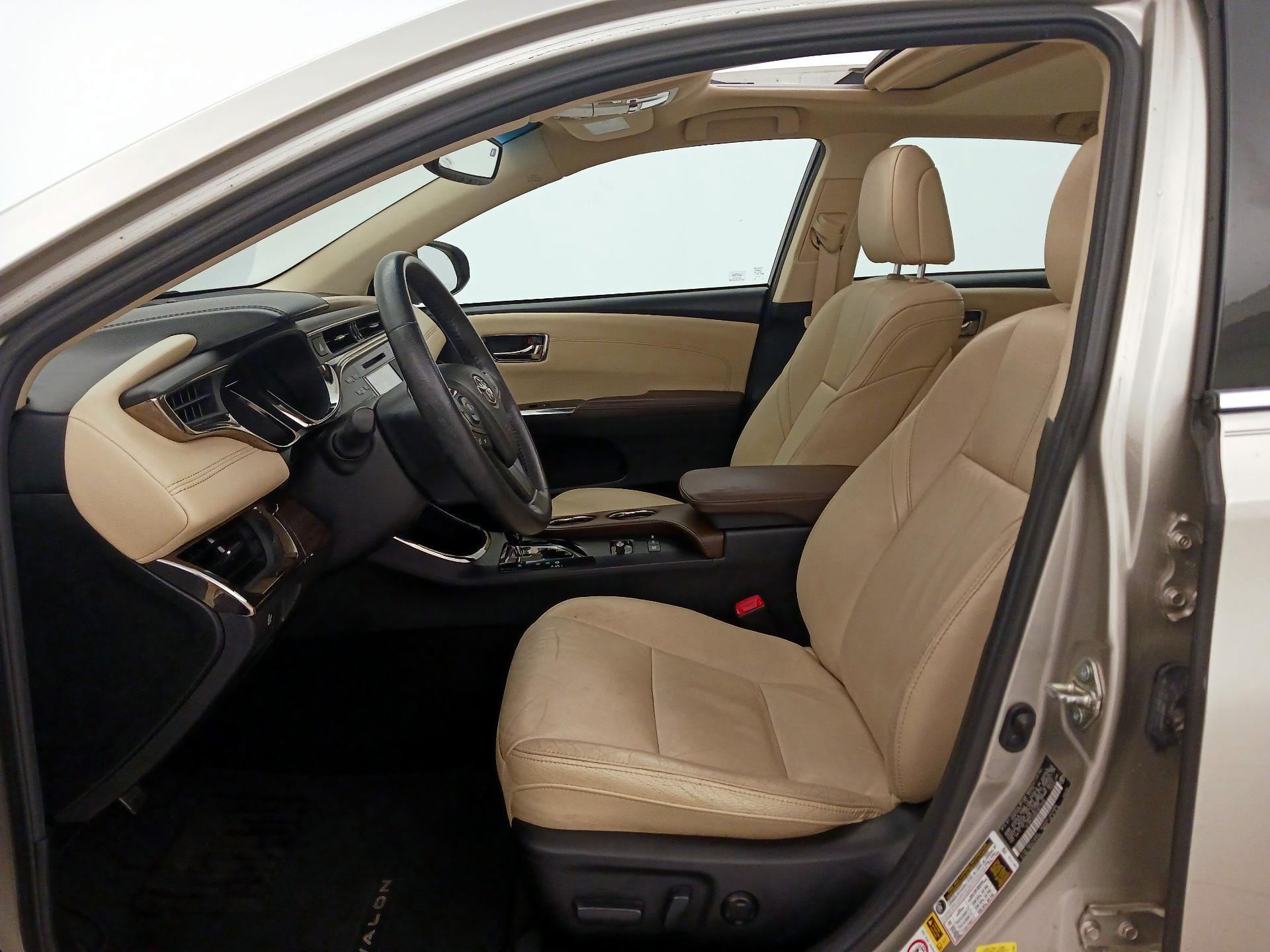 Thumbnail: 2014 Toyota Avalon - 11