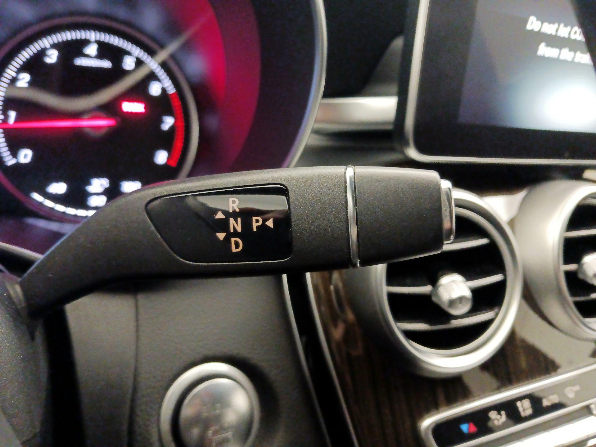 Thumbnail: 2016 Mercedes-Benz C-Class - 16