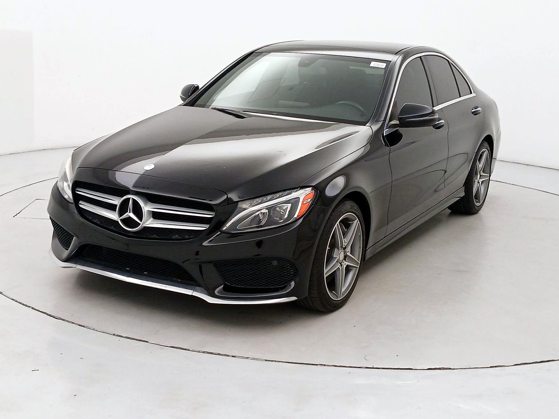 Thumbnail: 2016 Mercedes-Benz C-Class - 3