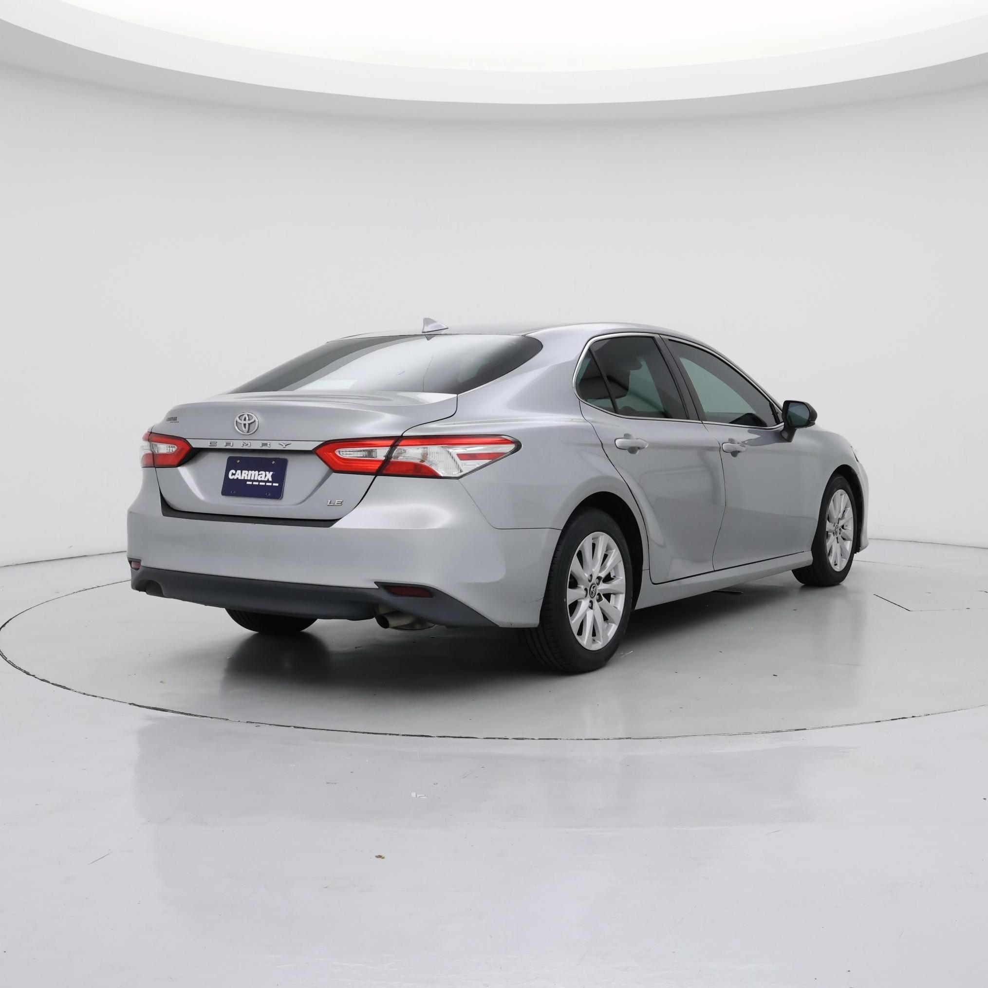 Thumbnail: 2019 Toyota Camry - 8