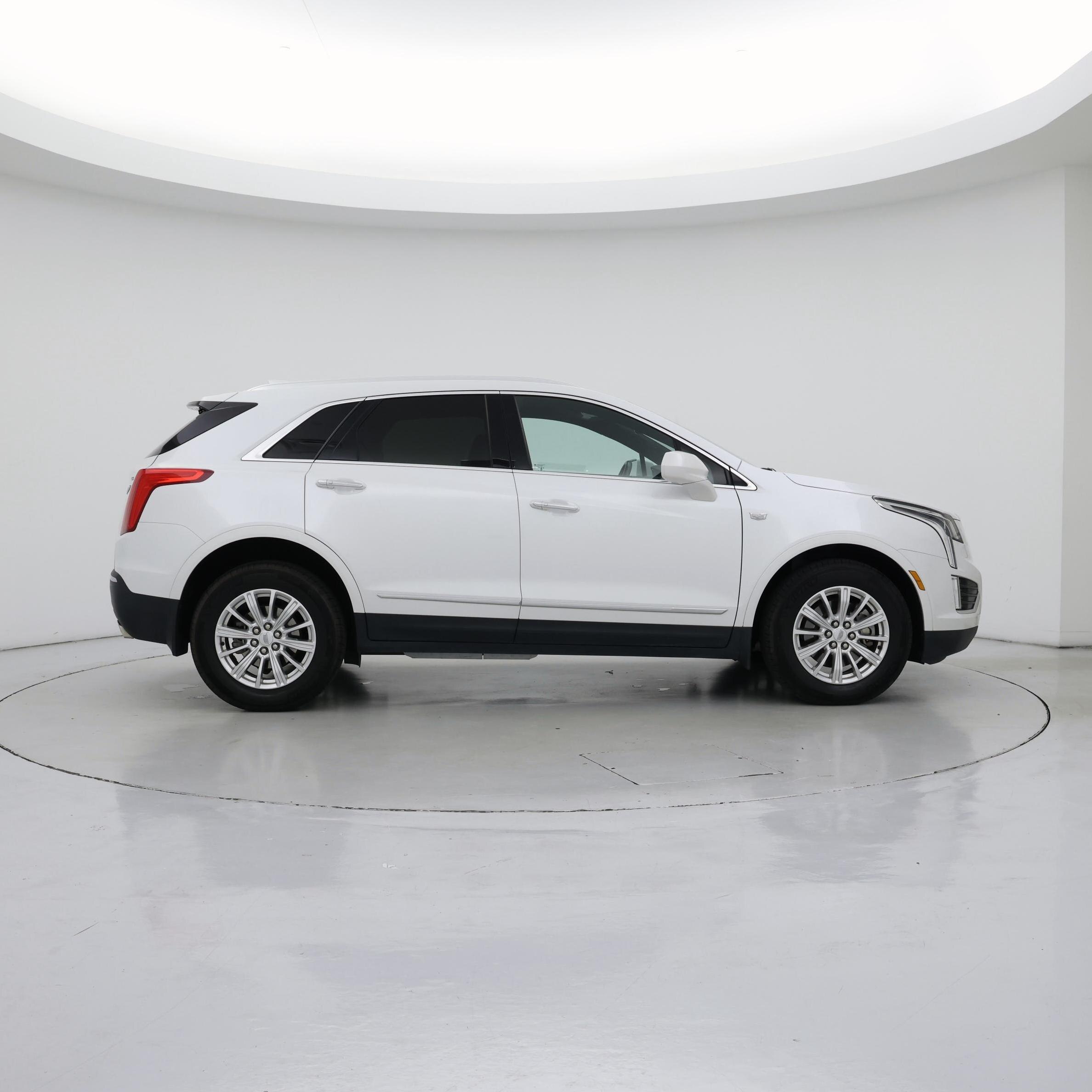 Thumbnail: 2019 Cadillac XT5 - 7