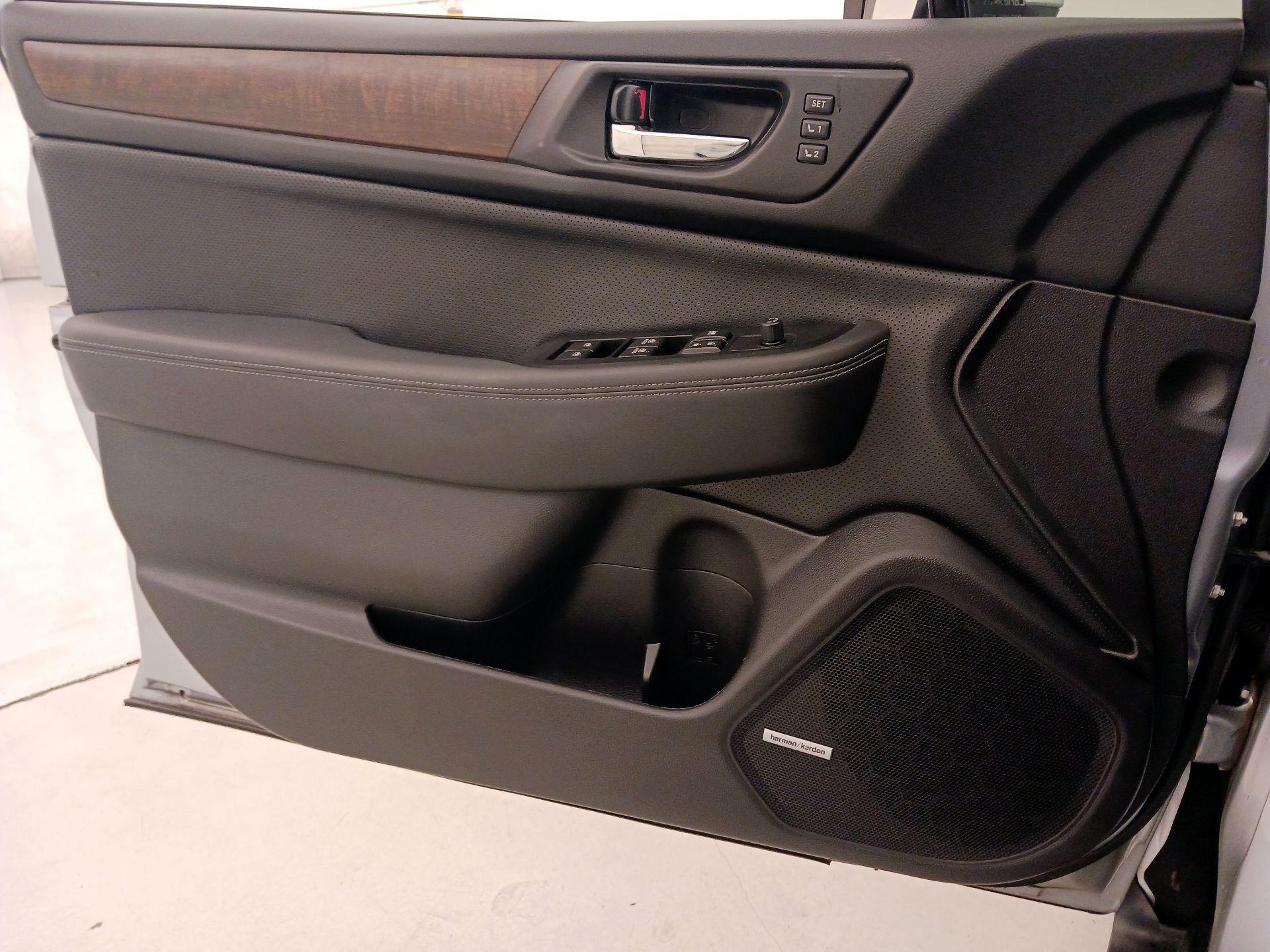 Thumbnail: 2016 Subaru Outback - 12