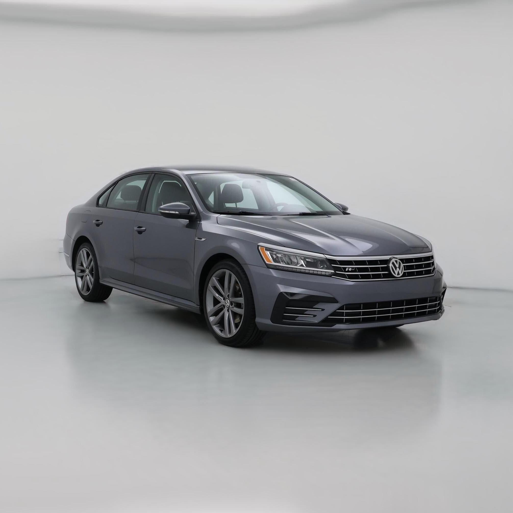 Thumbnail: 2018 Volkswagen Passat - 1